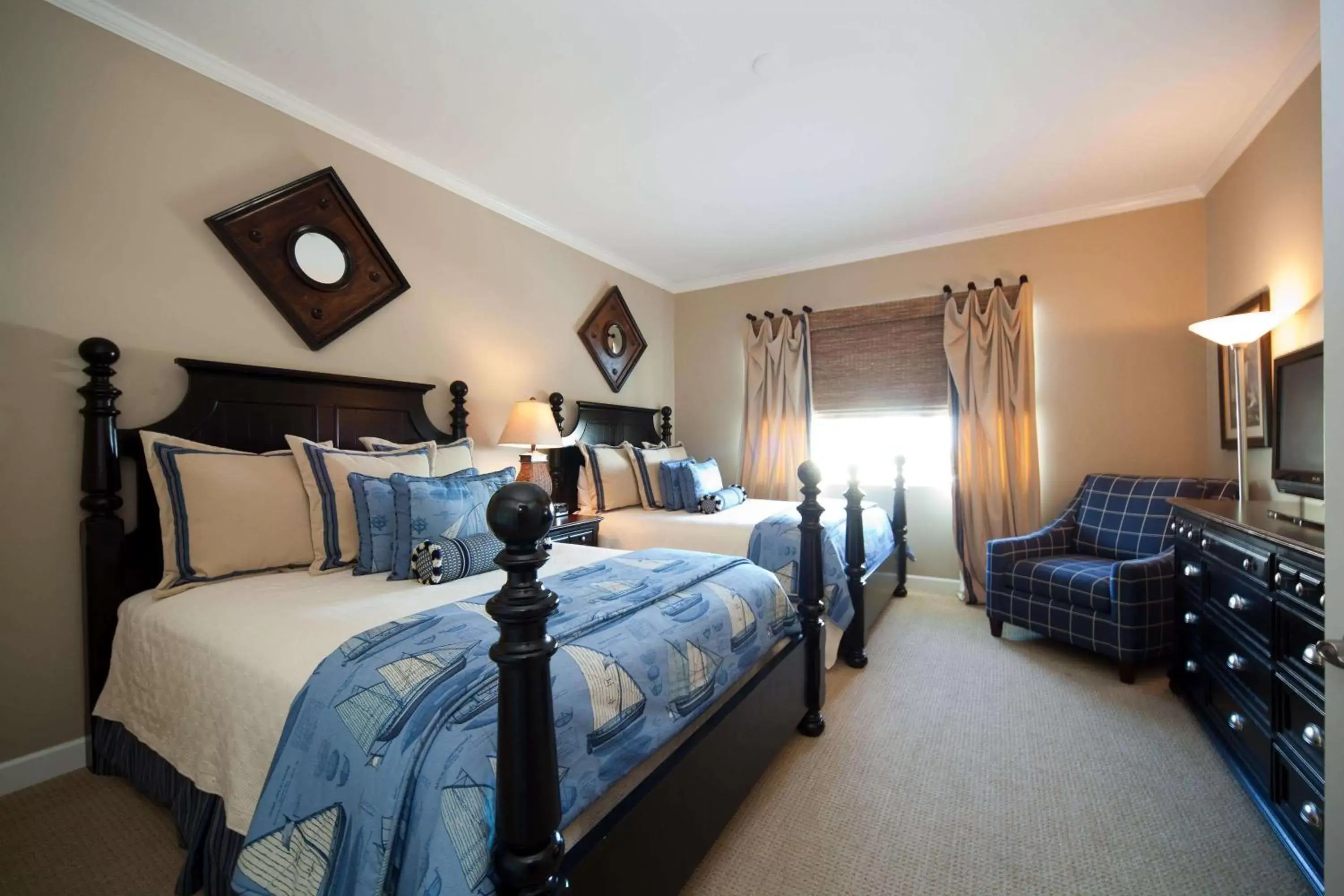 Photo of the whole room, Bed in Wild Dunes Resort - Sweetgrass Inn and Boardwalk Inn