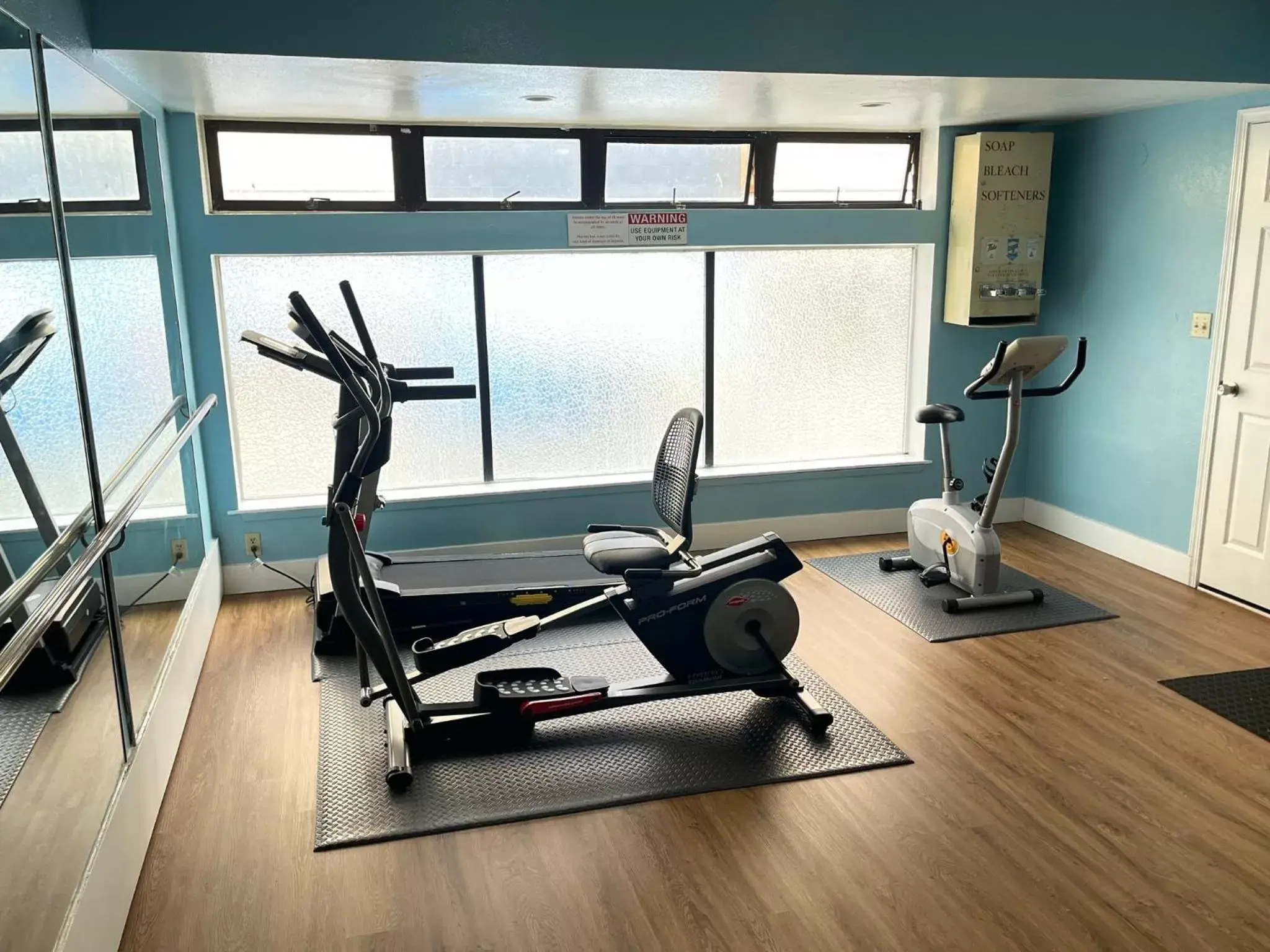 Fitness centre/facilities, Fitness Center/Facilities in Marina Inn Des Moines / SeaTac