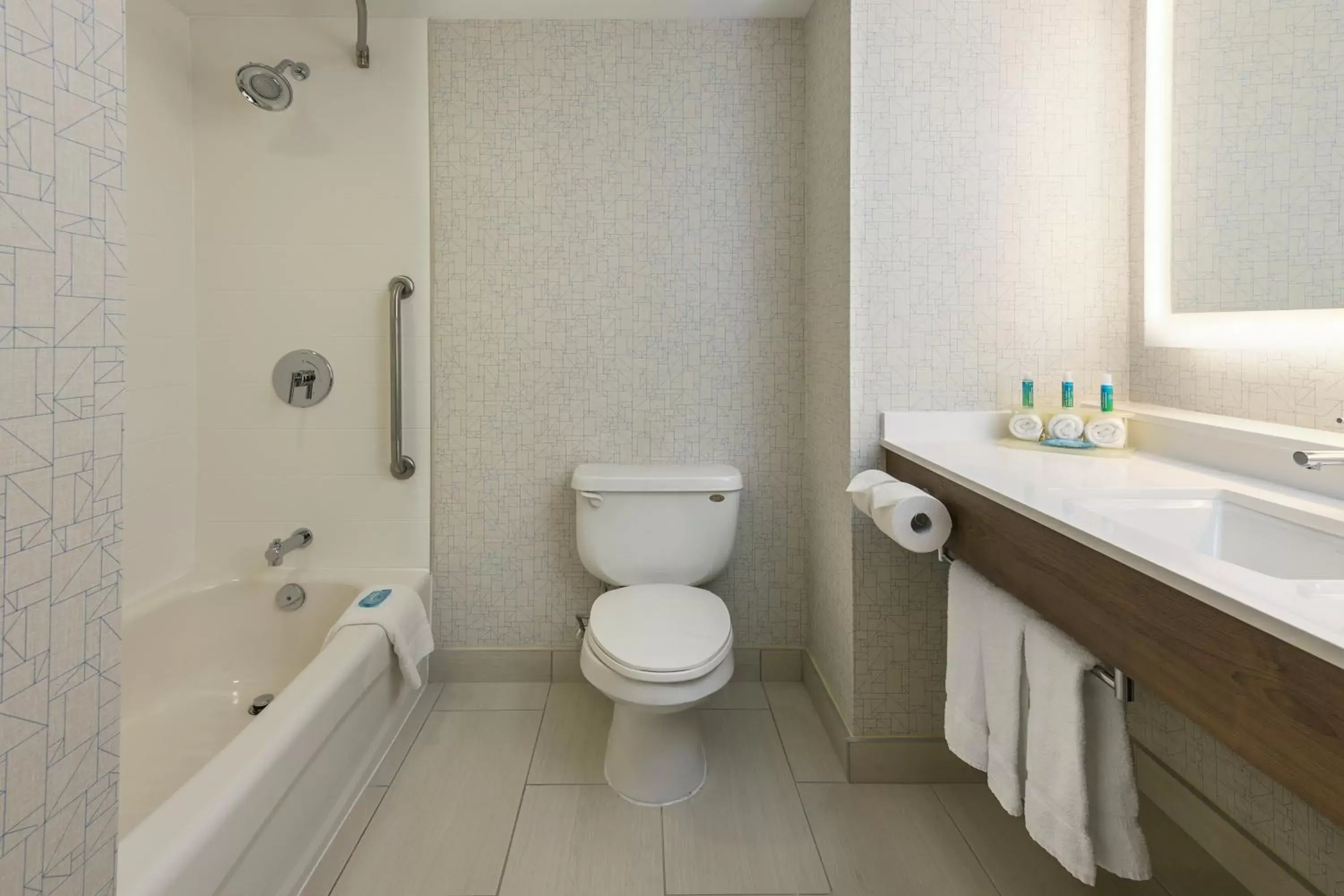 Shower, Bathroom in Holiday Inn Express Hotel & Suites North Bay, an IHG Hotel