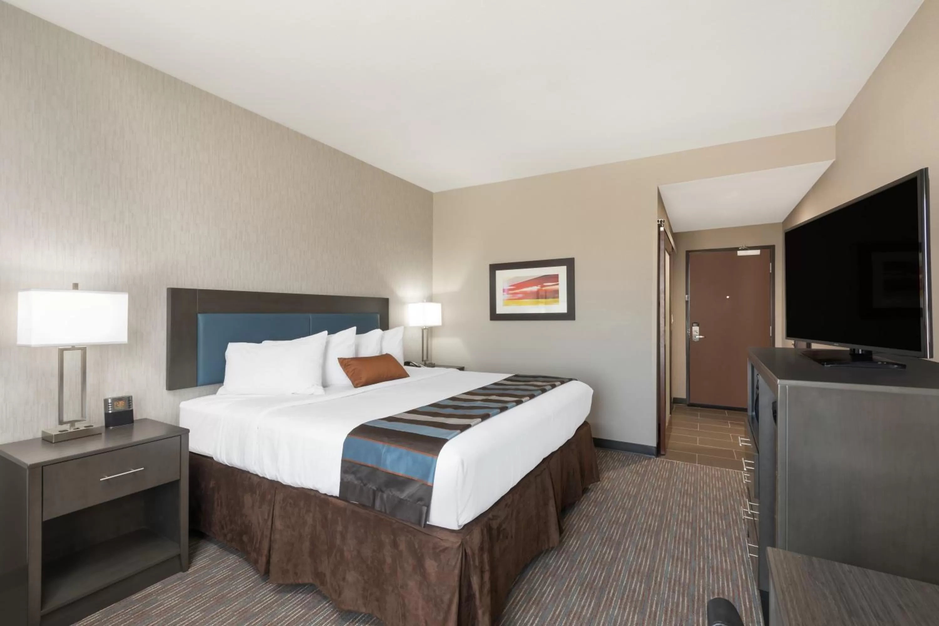 Bedroom, Bed in Wingate by Wyndham Lubbock