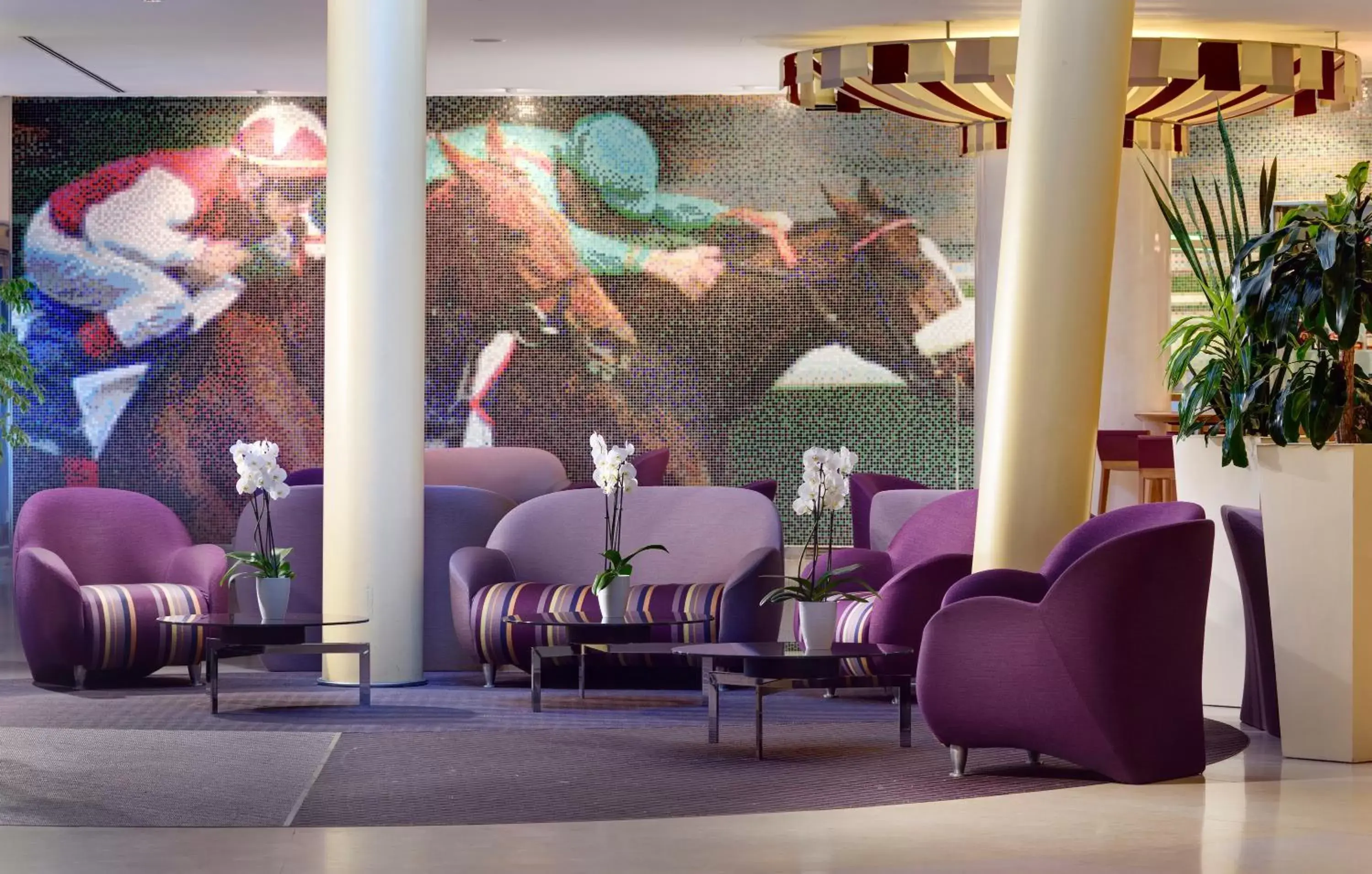 Lobby or reception in UNAHOTELS Varese