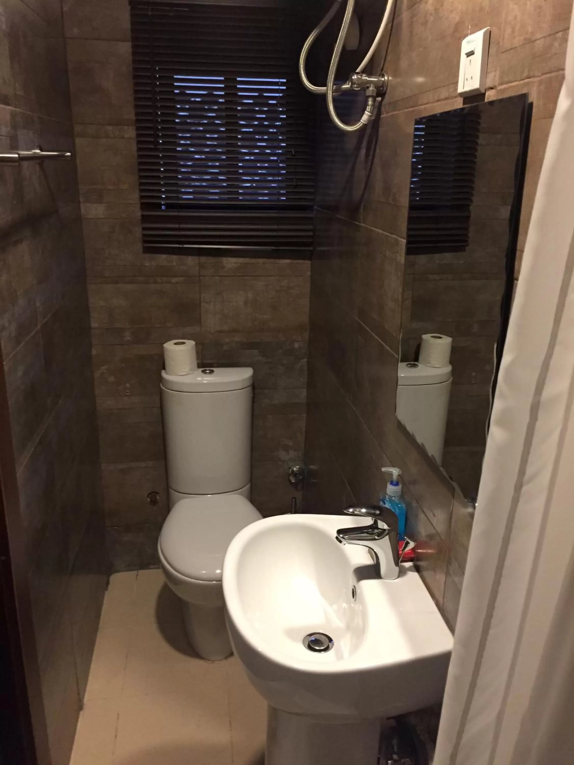 Bathroom in Sinclair Guest House