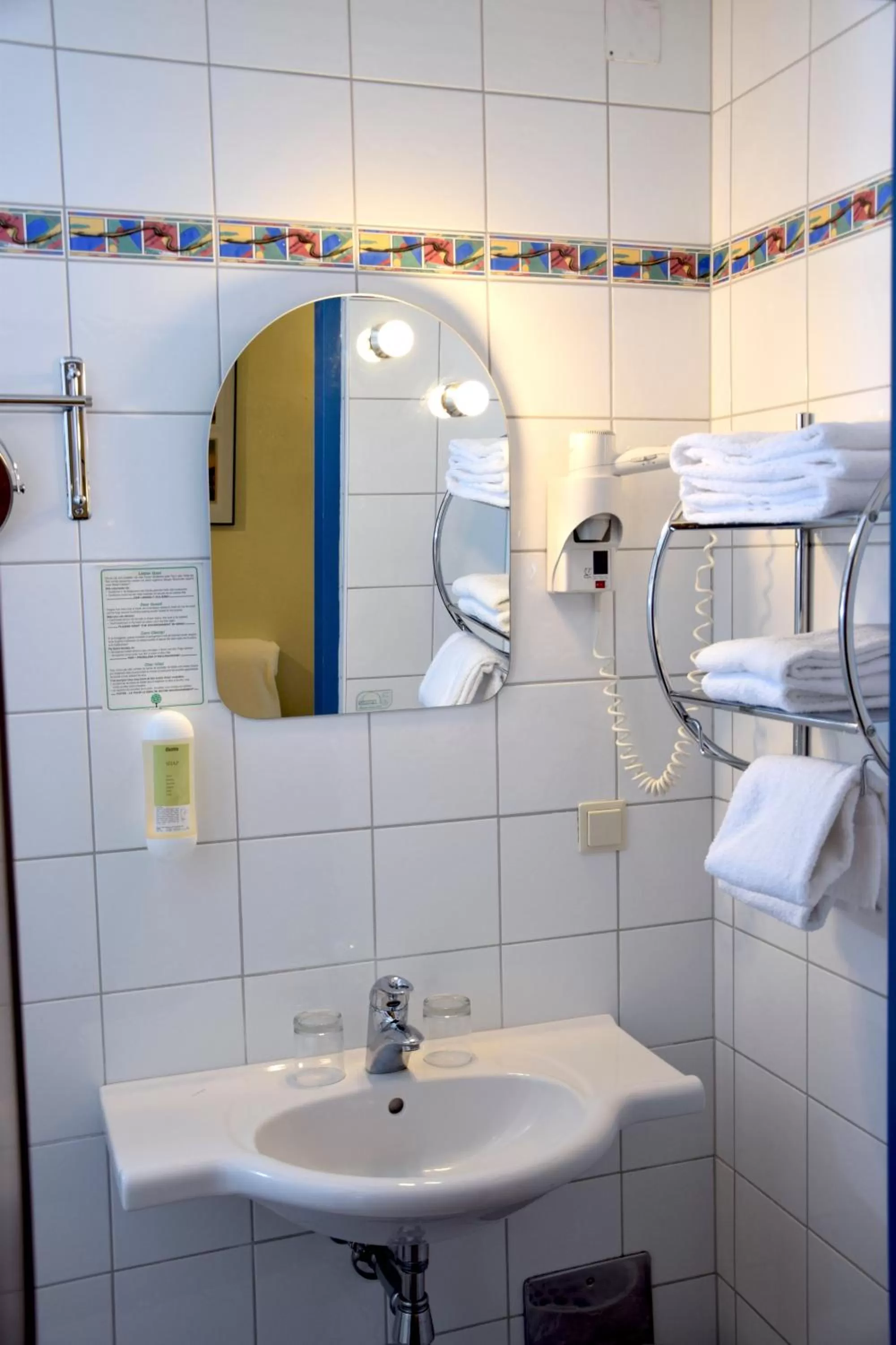 Bathroom in Rathskeller Weitra