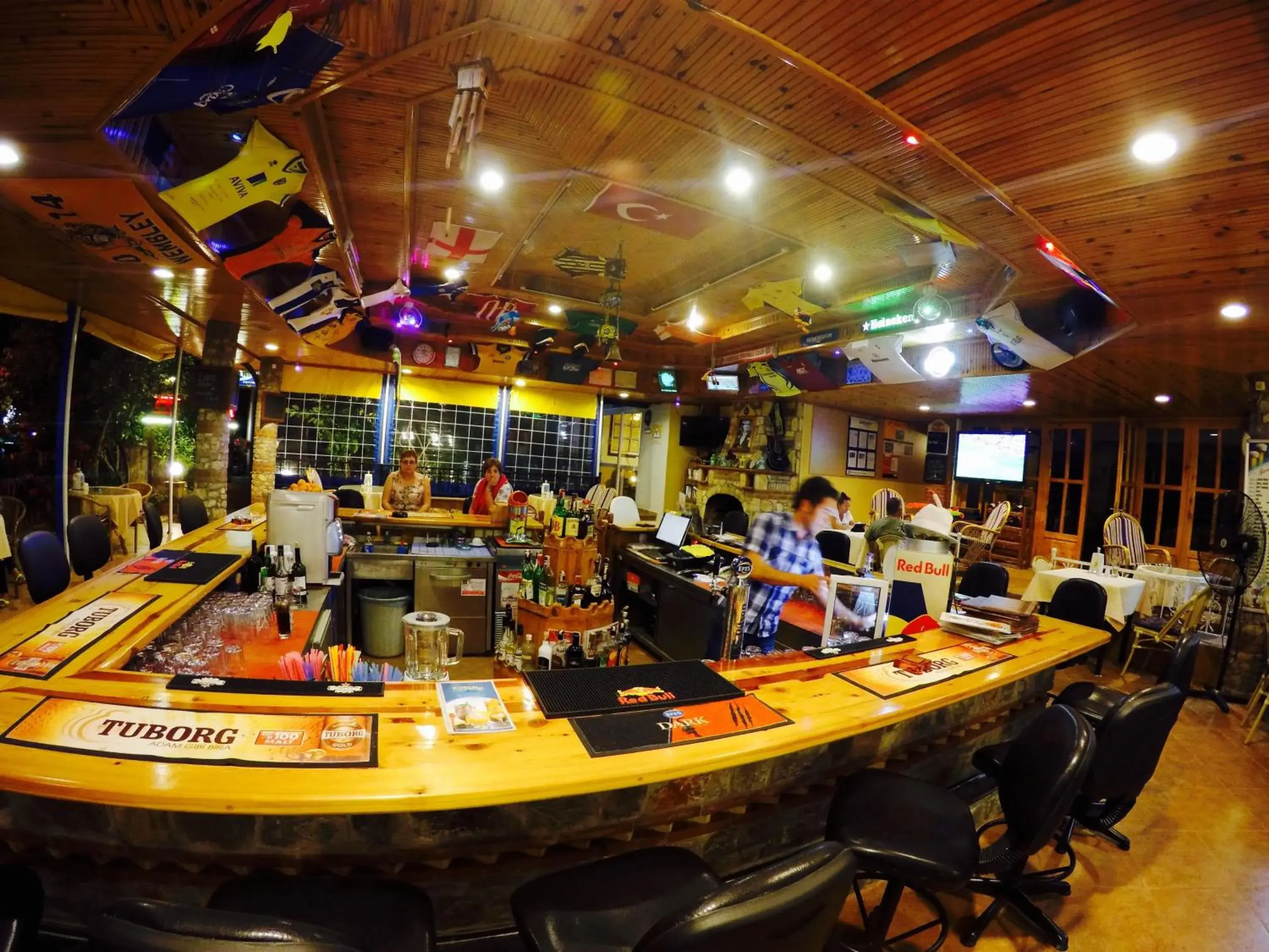 Lounge or bar in Magic Tulip Hotel Lounge or bar in Magic Tulip Hotel