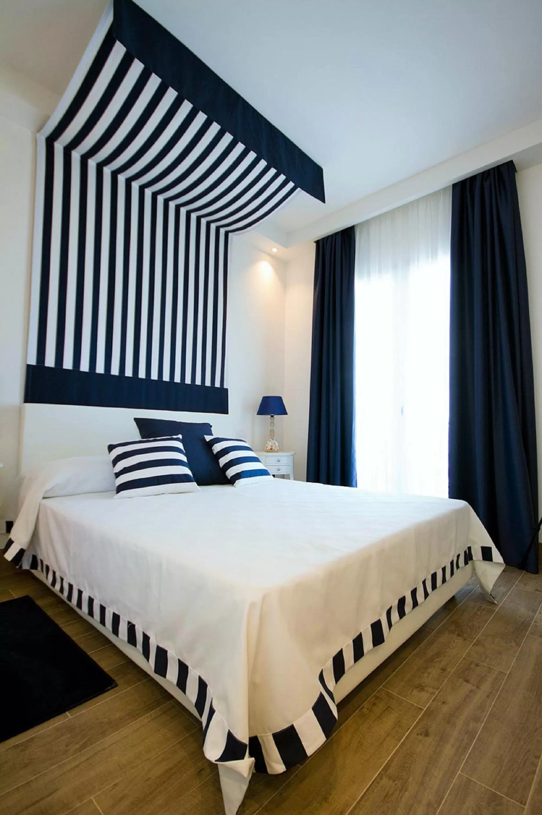 Photo of the whole room, Bed in Hotel Nautilus