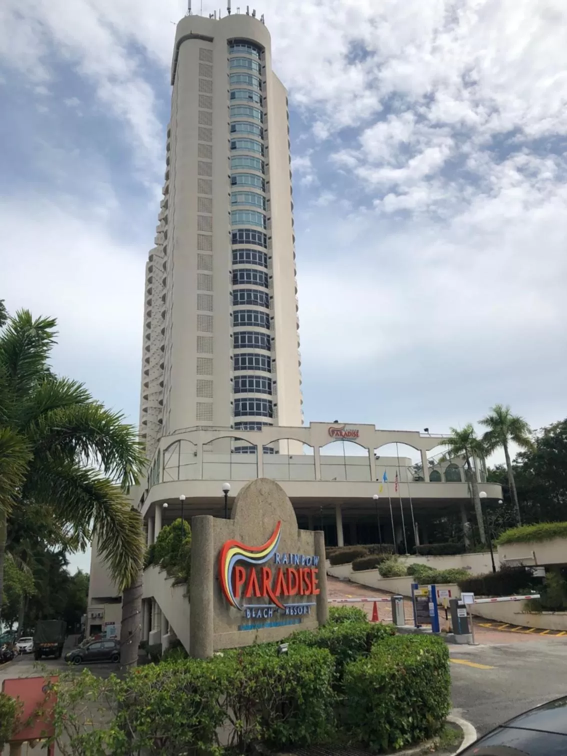 Property Building in Seaview Suite at Rainbow Paradise