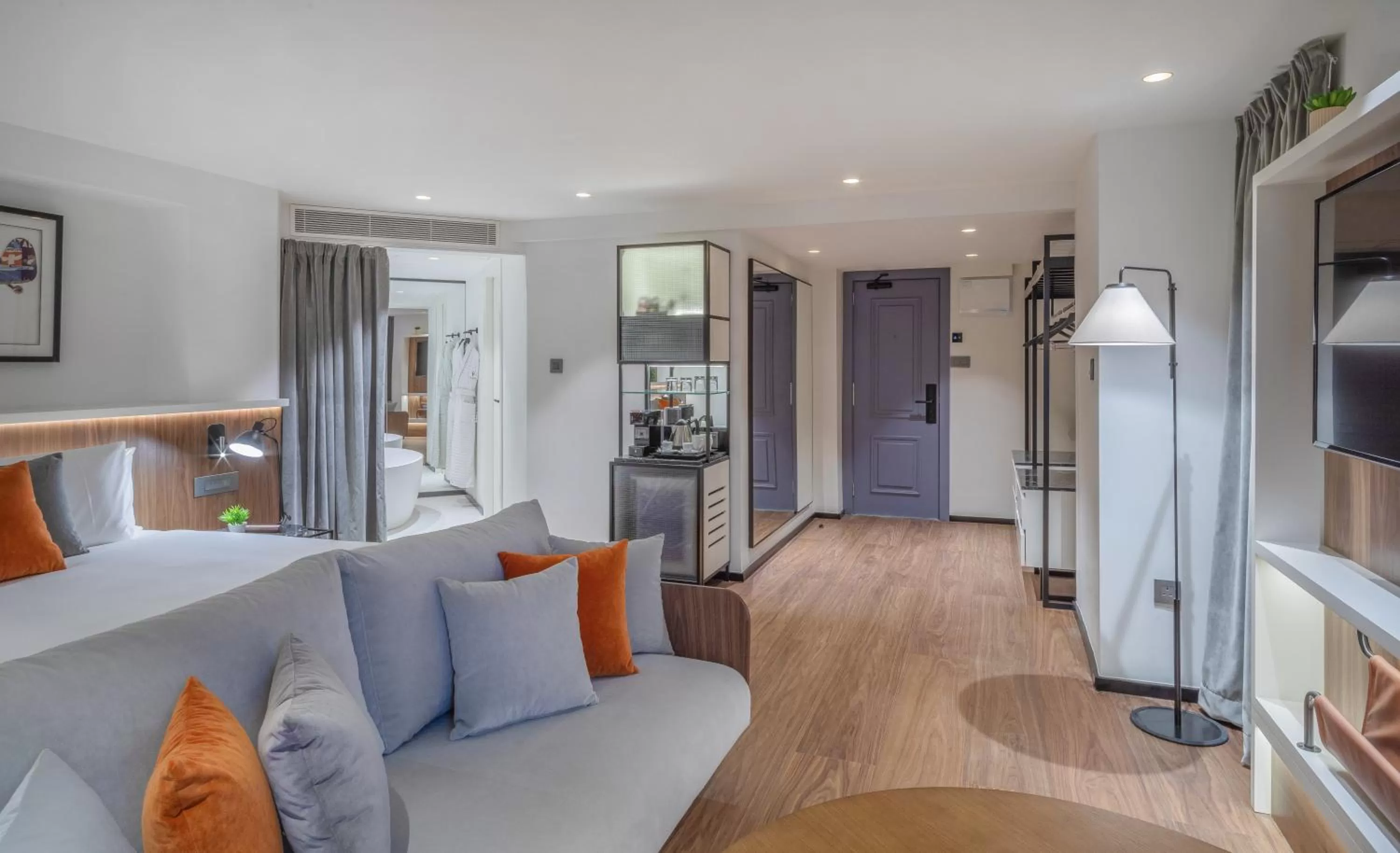 Coffee/tea facilities in Melia White House Hotel