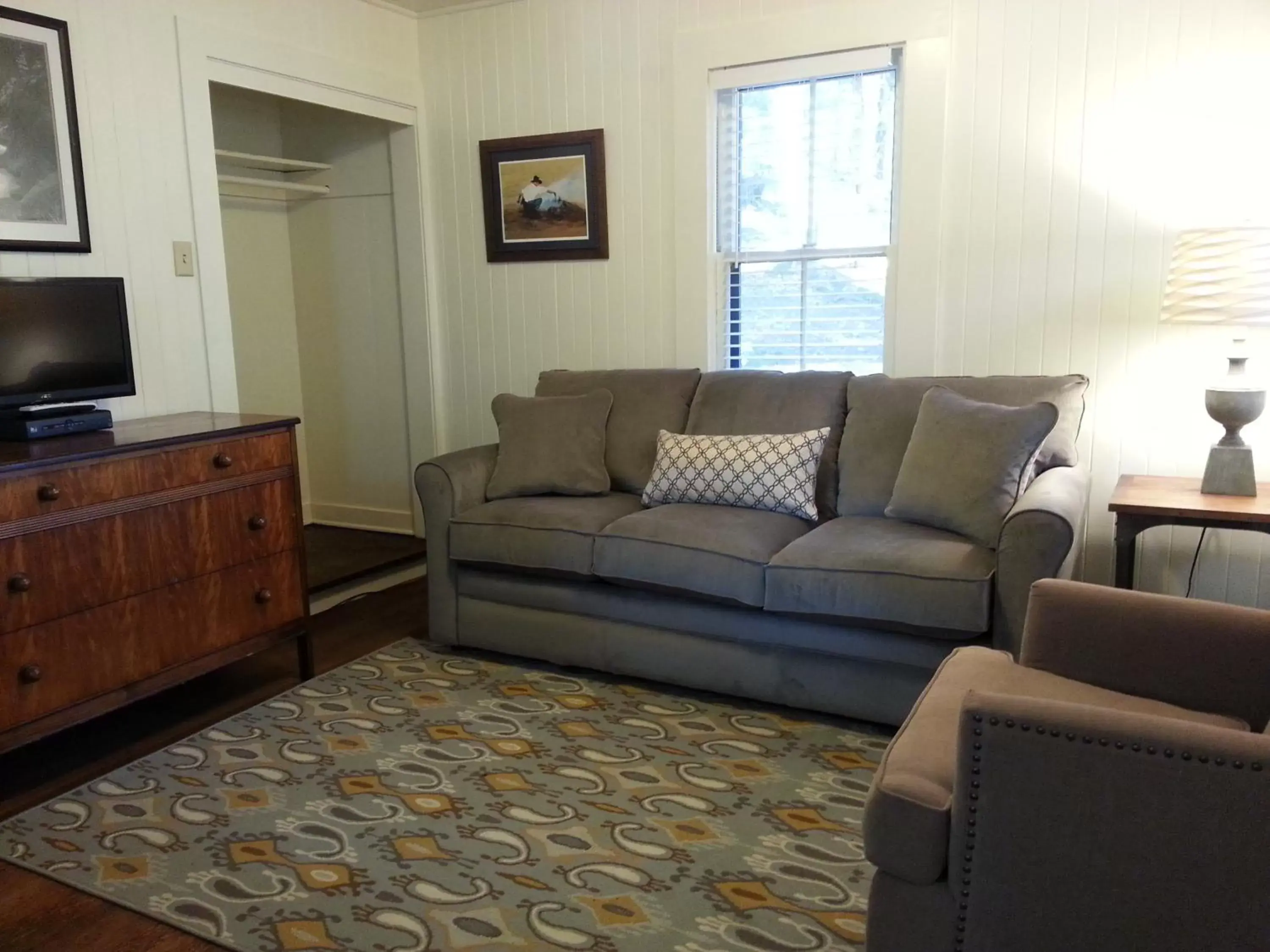 Seating Area in China Creek Cottages