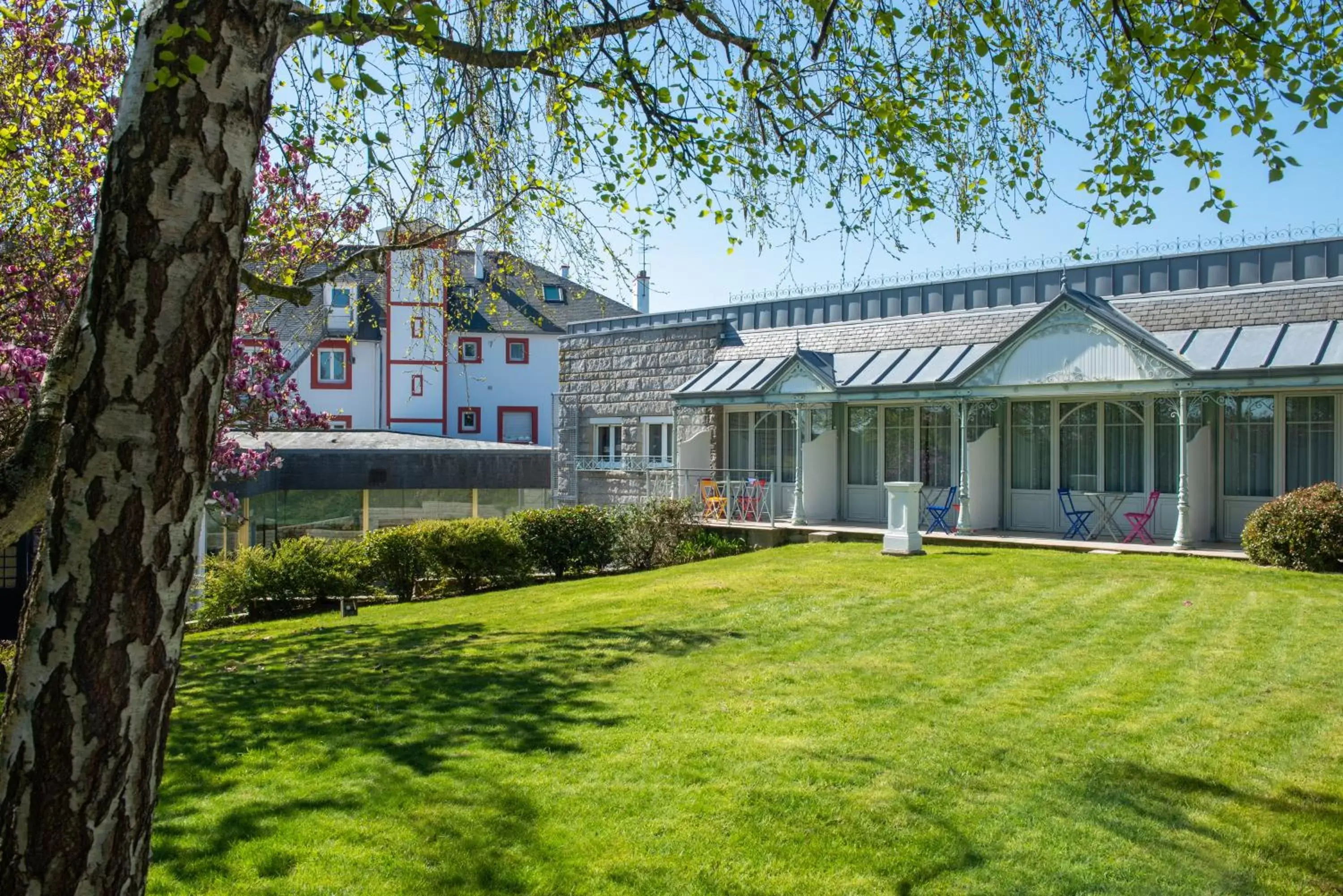 Garden view, Property Building in Maison Tirel Guérin, The Originals Collection