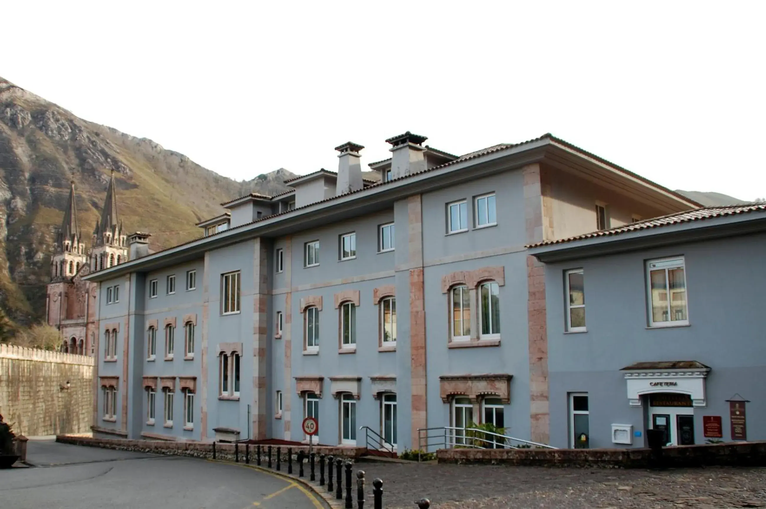 Facade/entrance, Property Building in Arcea Gran Hotel Pelayo