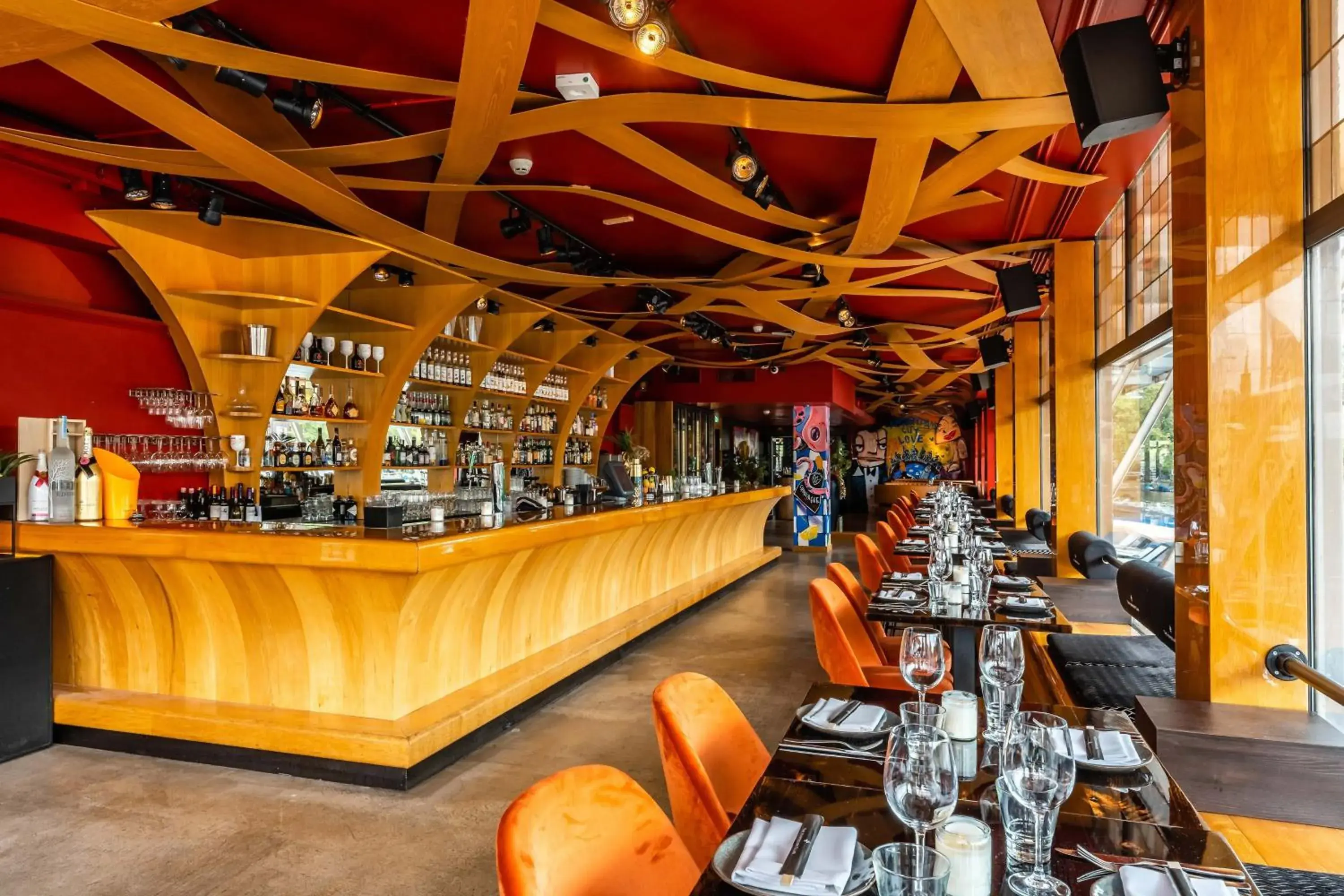 Restaurant/places to eat, Lounge/Bar in Apollo Hotel Amsterdam, a Tribute Portfolio Hotel