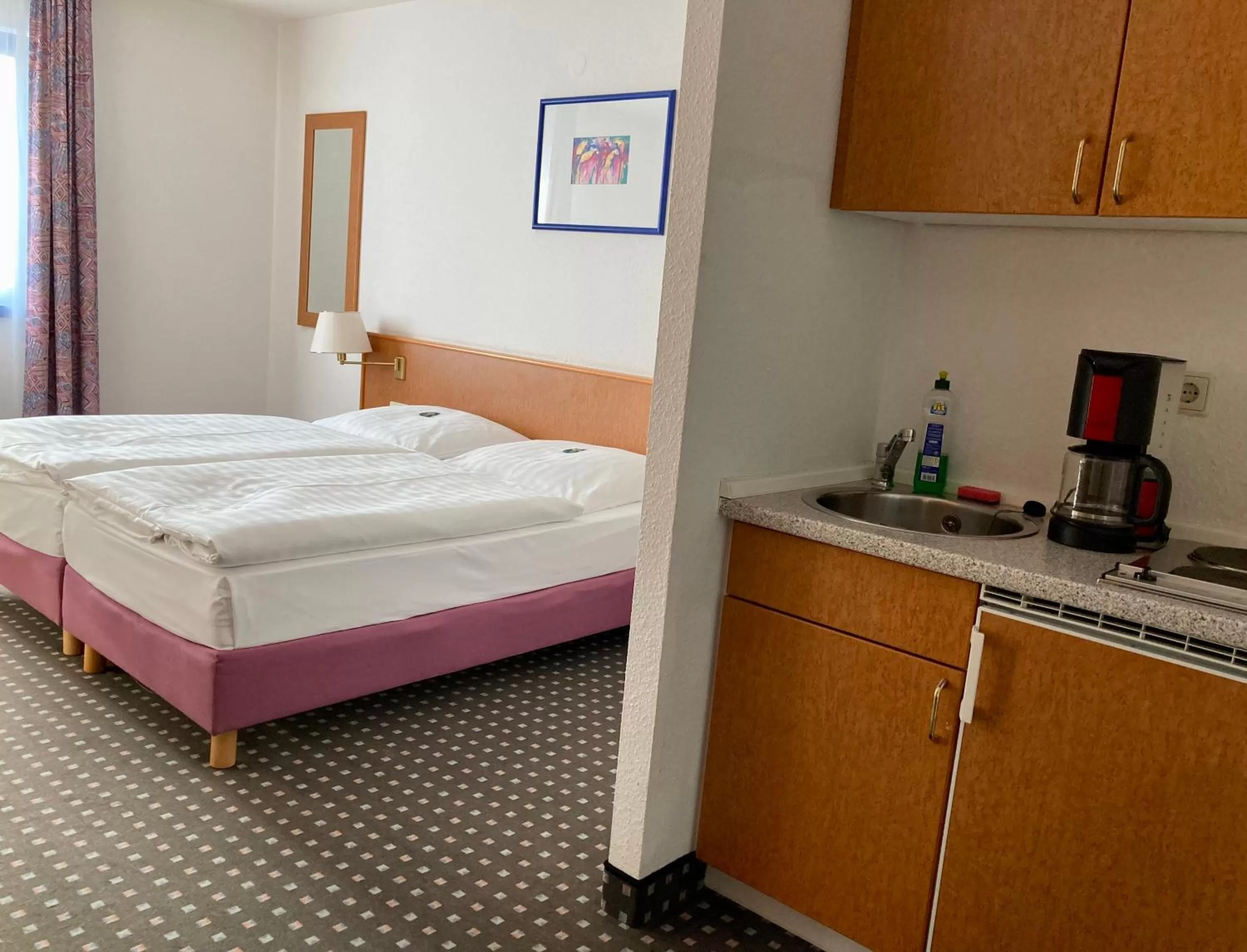 Photo of the whole room, Bed in Akzent Congresshotel Hoyerswerda