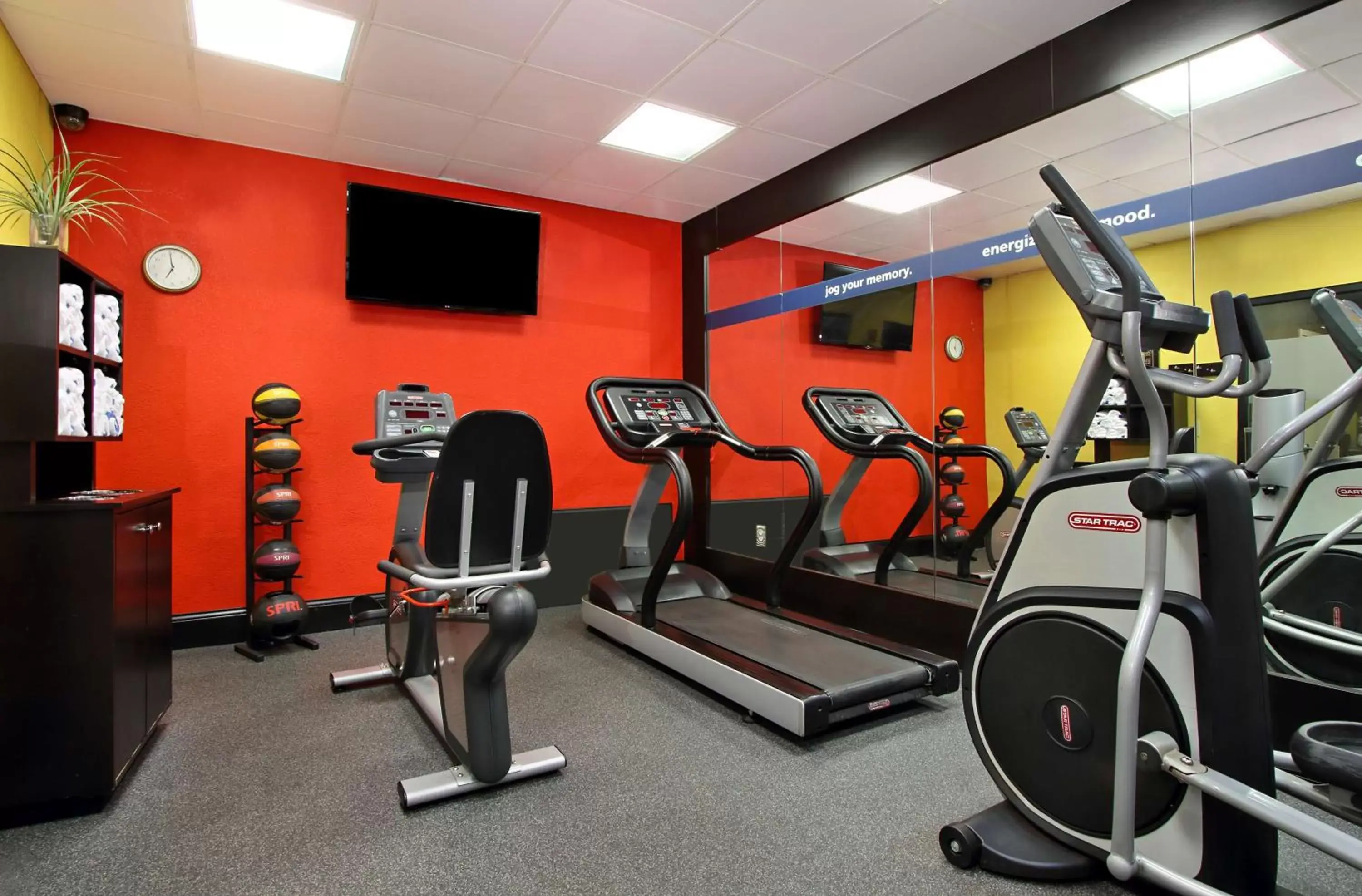 Fitness centre/facilities, Fitness Center/Facilities in Hampton Inn & Suites Columbus Hilliard