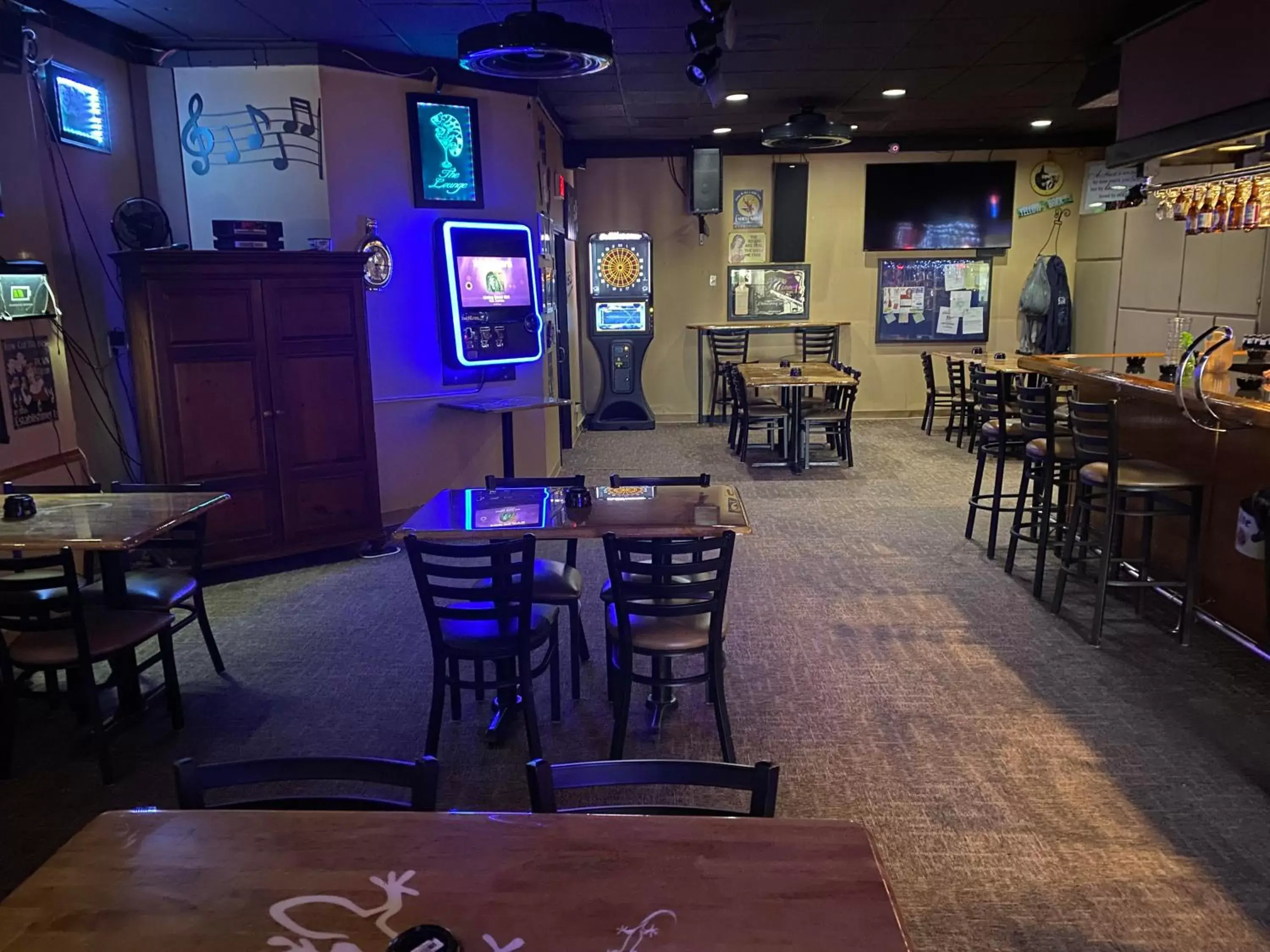 Karaoke, Lounge/Bar in Ramada by Wyndham Enid