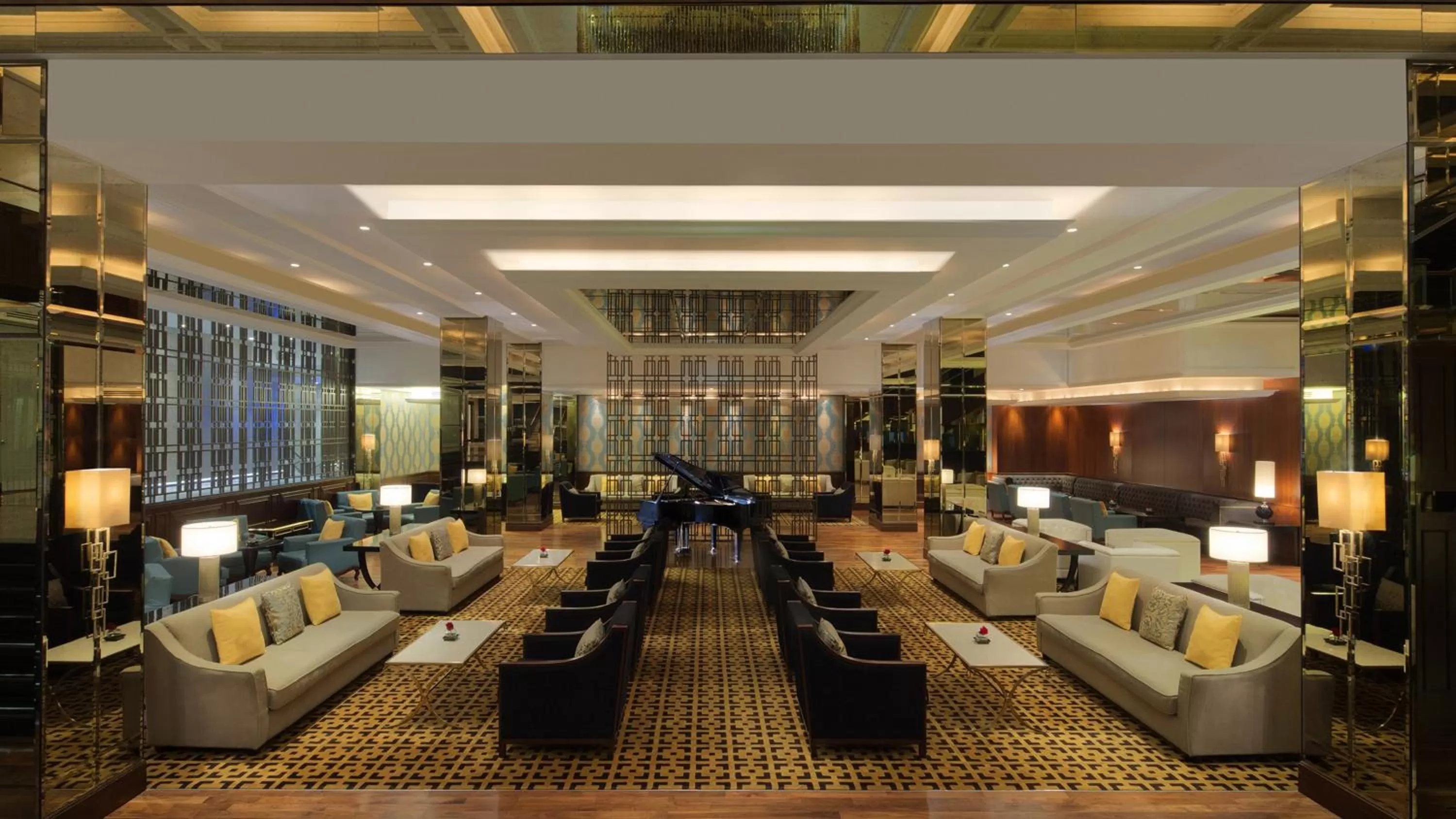 Lounge or bar in InterContinental Bahrain by IHG
