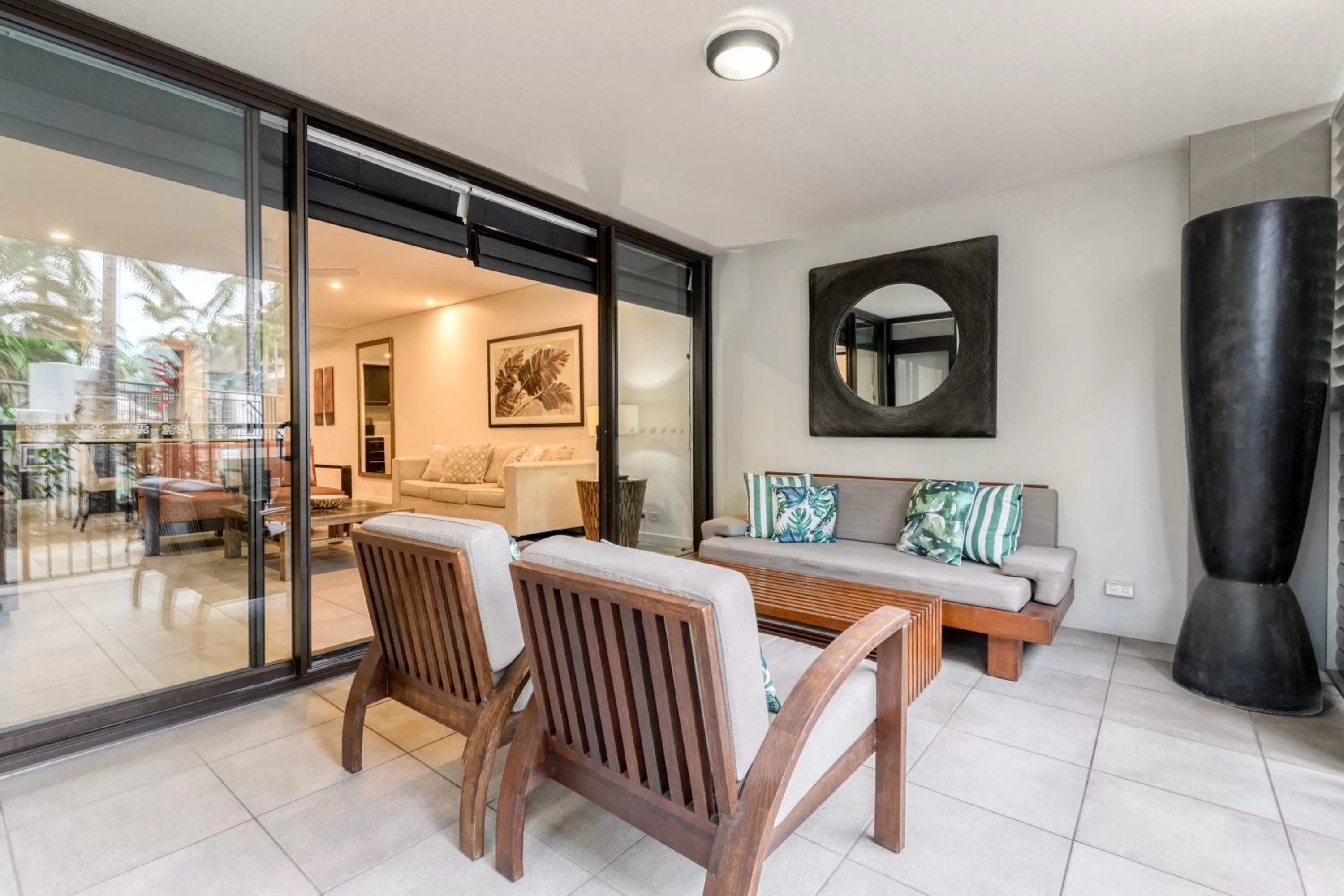 Port Douglas Private Apartments in Temple