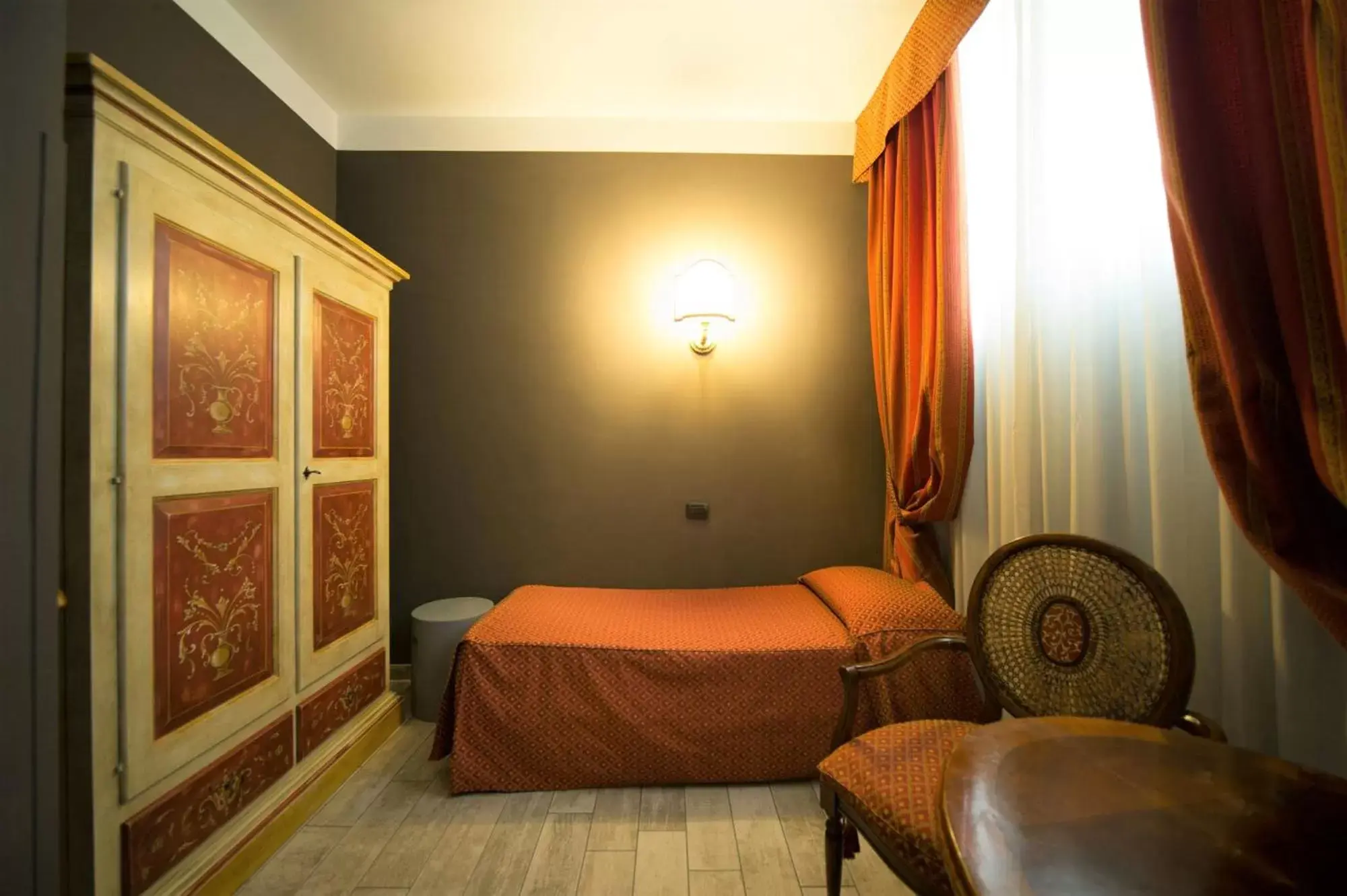 Bed in Hotel Aaron Bed in Hotel Aaron