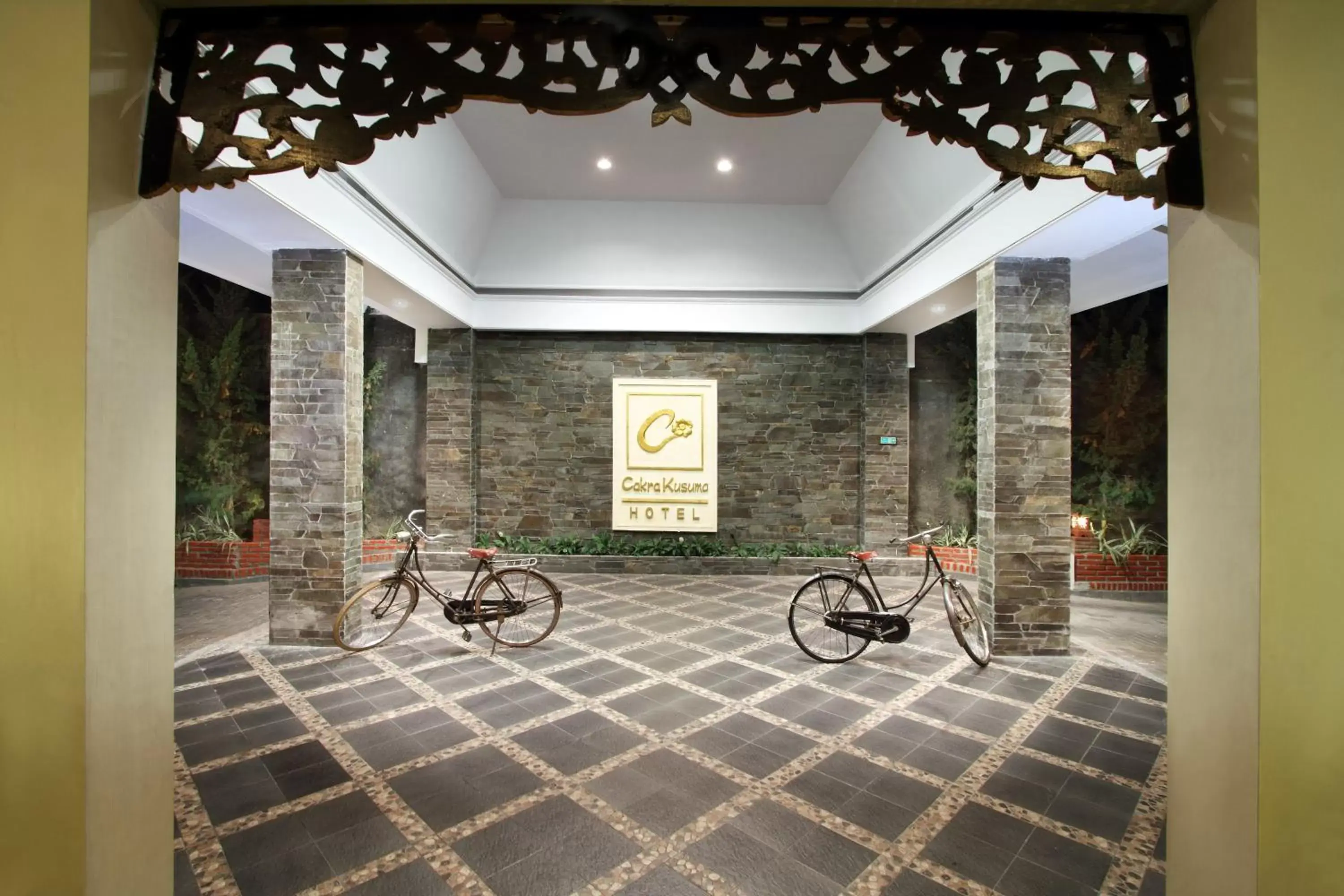 Lobby or reception in Cakra Kusuma Hotel