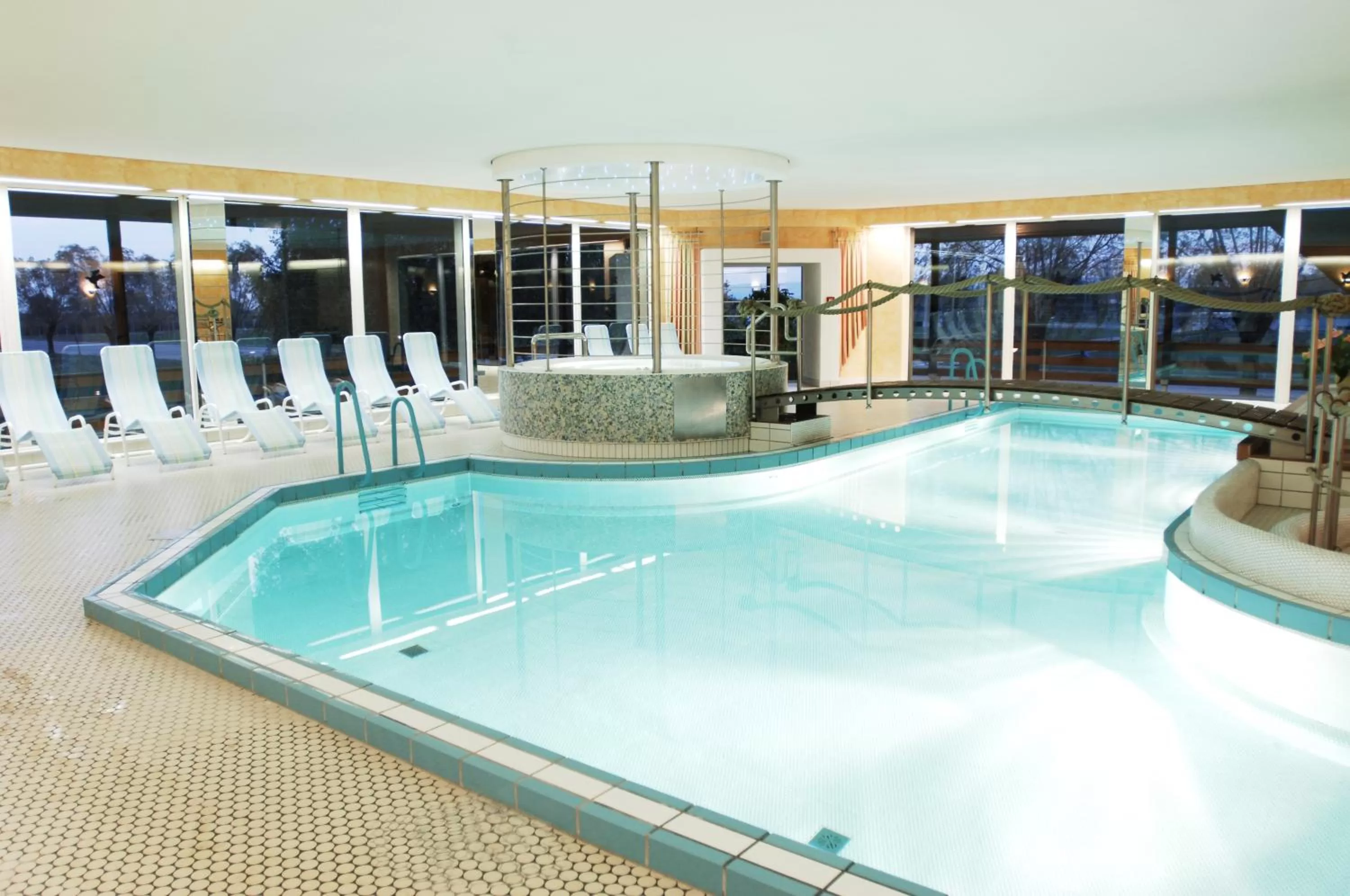 Swimming pool in Hotel Wende