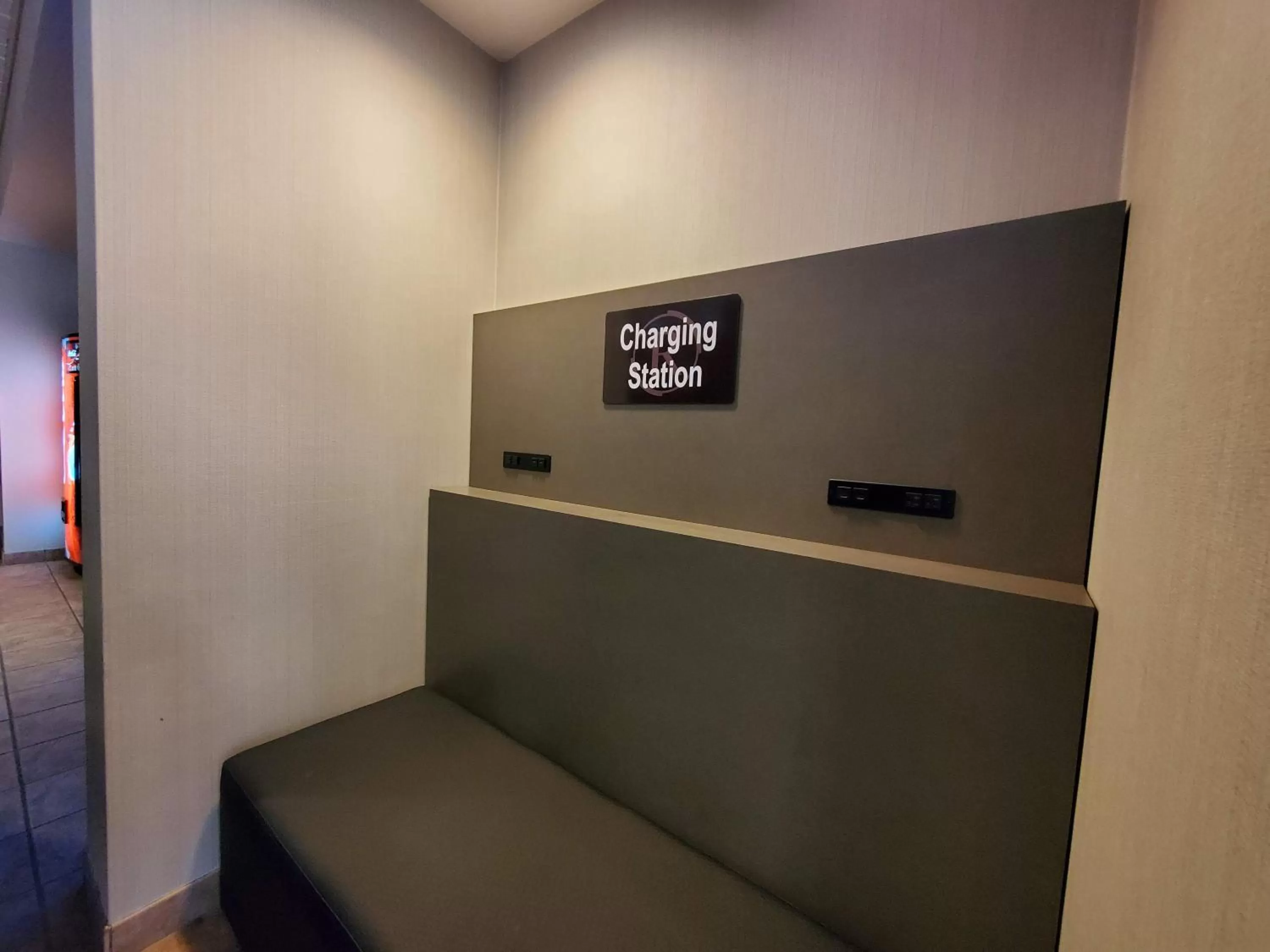 Business facilities in Ramkota Hotel Pierre