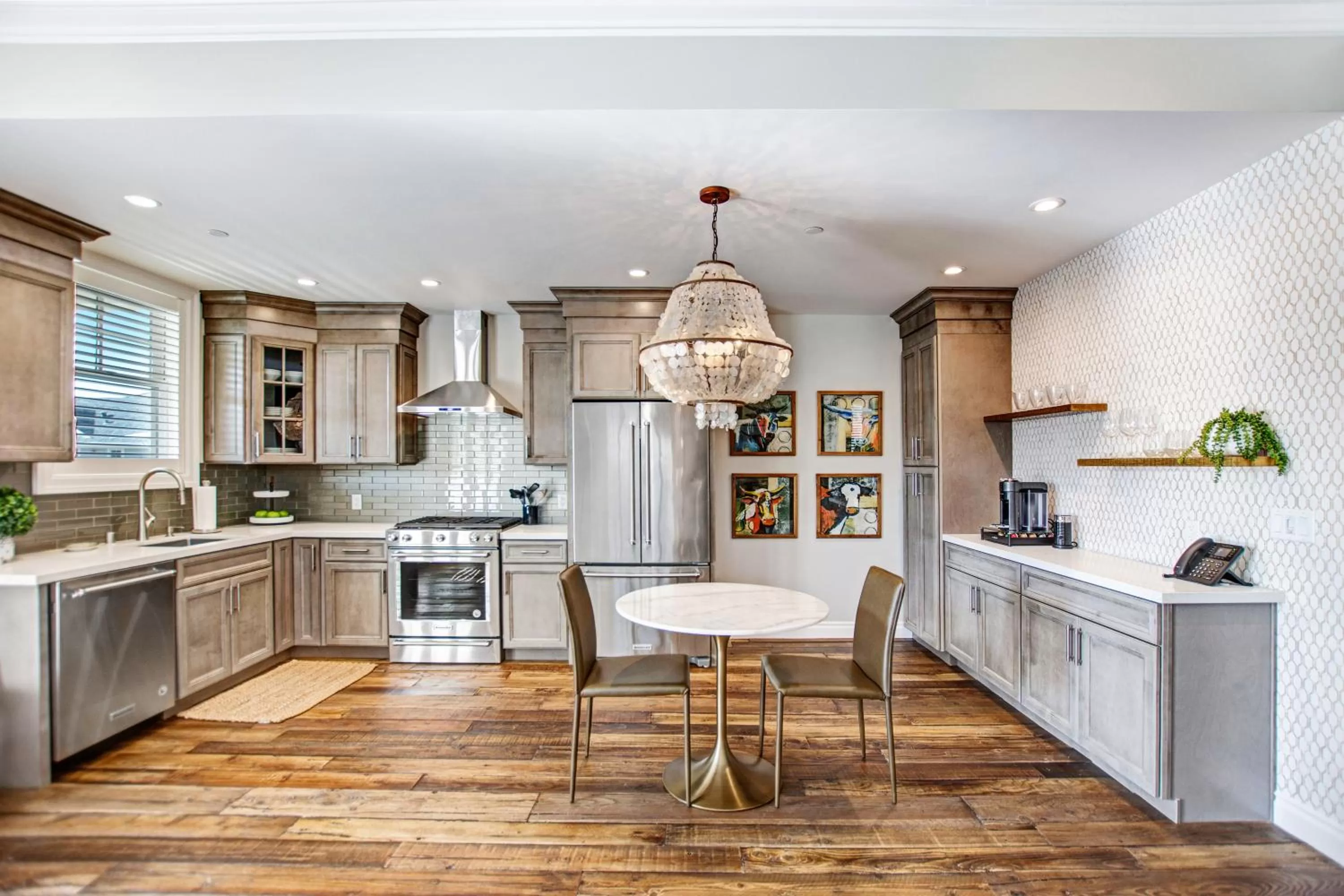 Kitchen or kitchenette, Kitchen/Kitchenette in Sonoma Bungalows