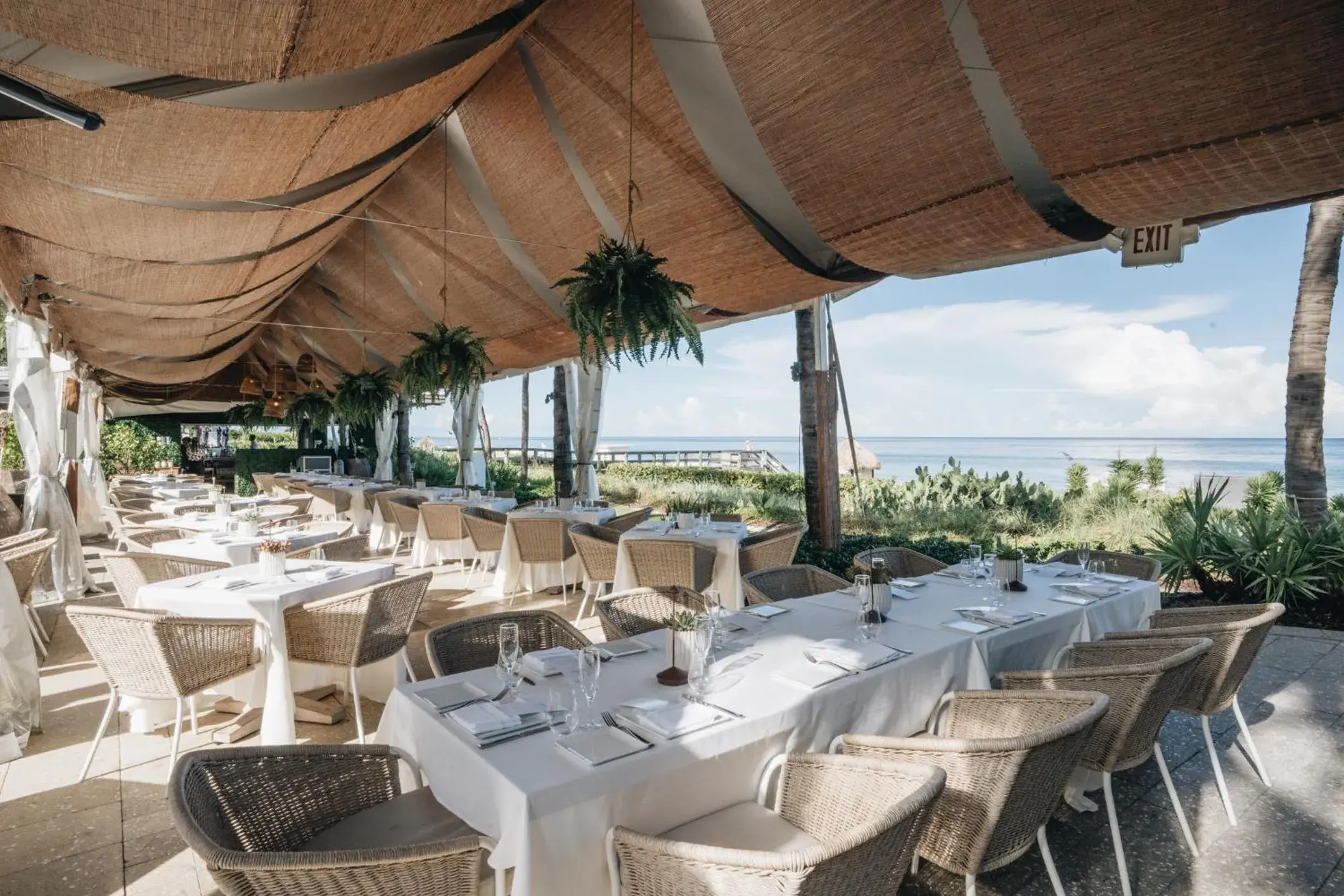 Restaurant/Places to Eat in Beach Club at The Boca Raton