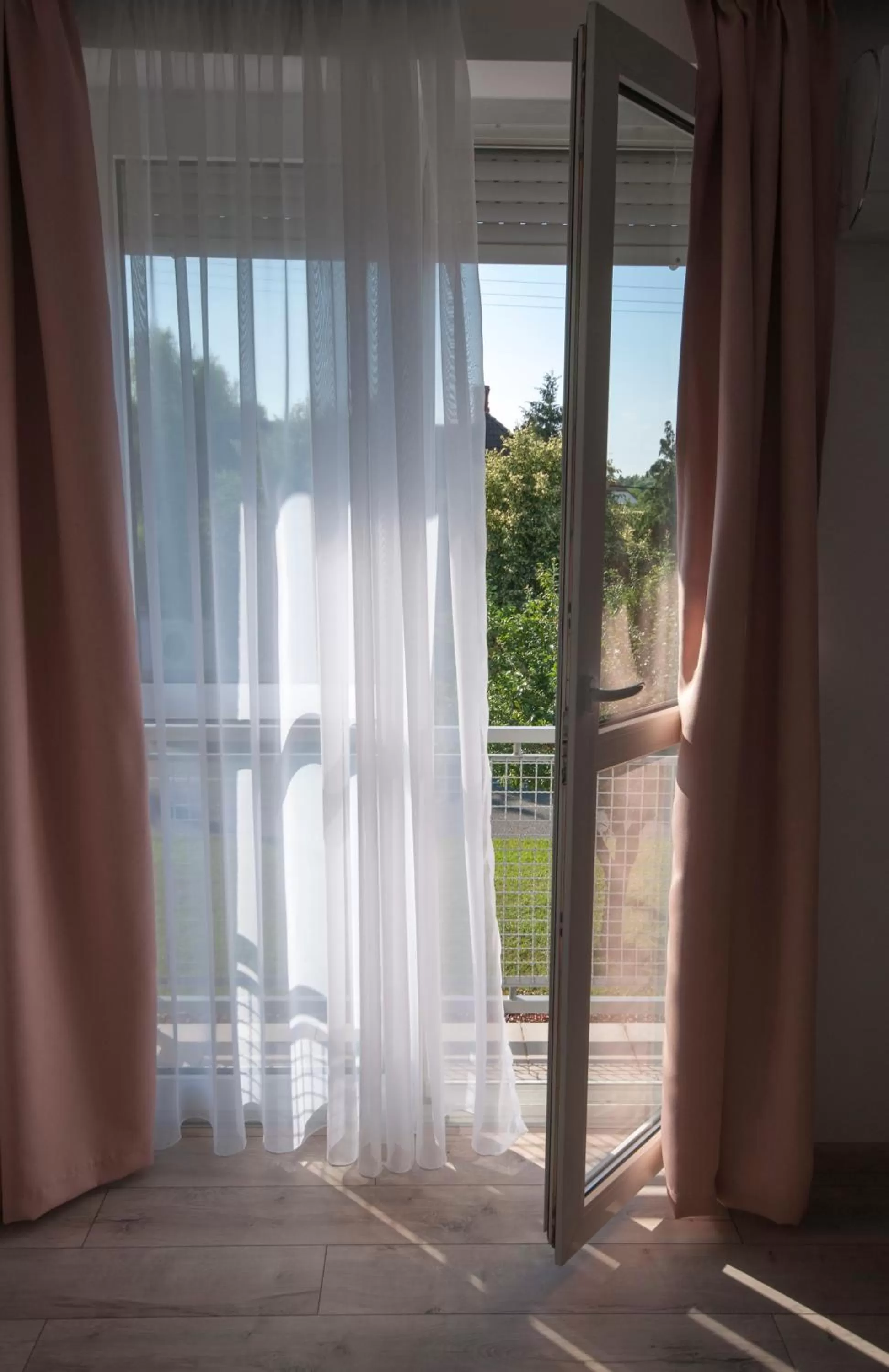 View (from property/room), Bed in Villa Tara Bük