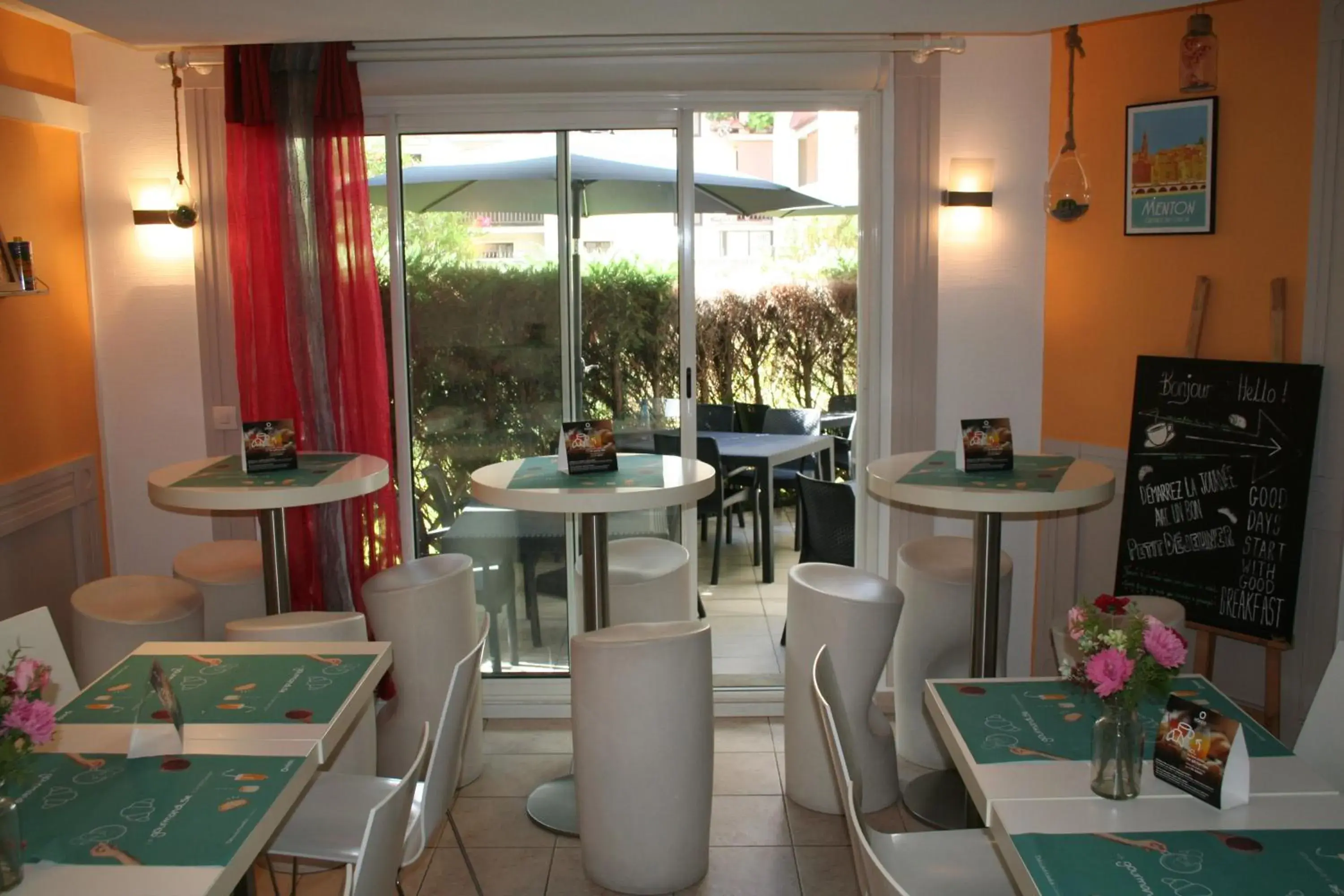 Breakfast, Restaurant/Places to Eat in Aparthotel Adagio Access Nice Acropolis