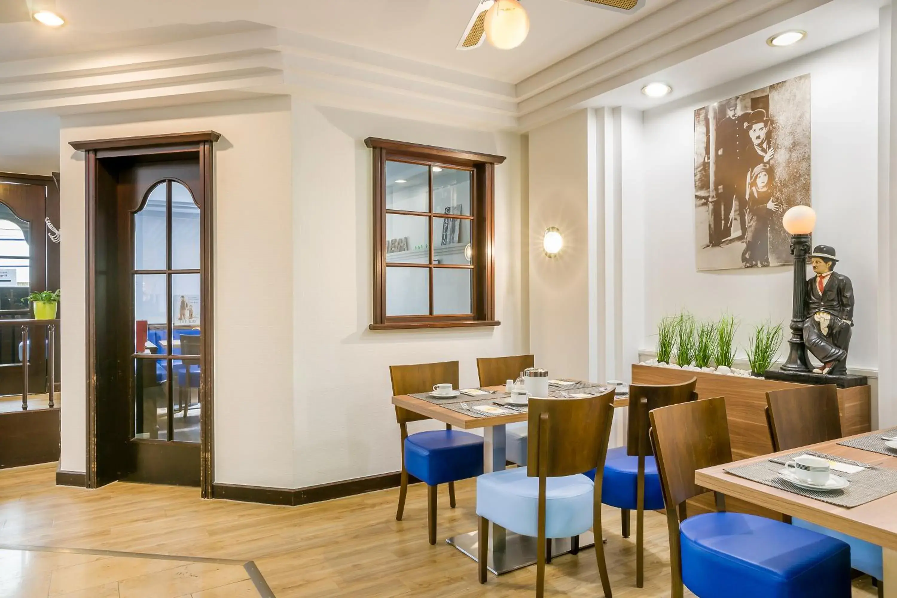 Restaurant/places to eat in Hotel Rega Stuttgart Restaurant/places to eat in Hotel Rega Stuttgart