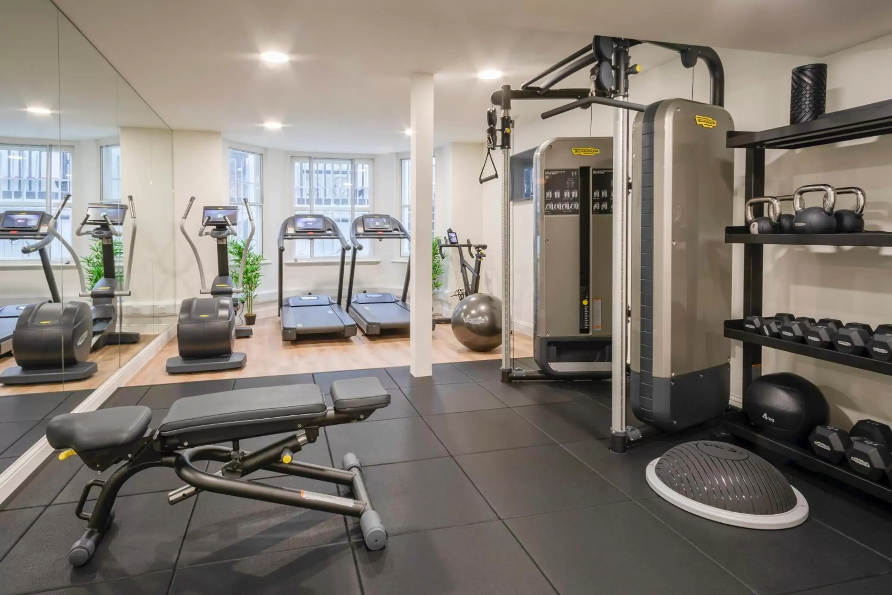 Fitness centre/facilities, Fitness Center/Facilities in Meliá London Kensington Member of Meliá Collection