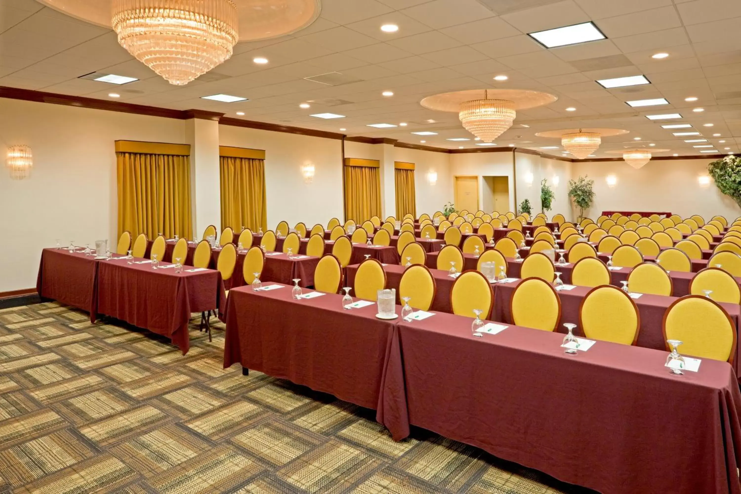 Meeting/conference room in Wyndham Garden Totowa