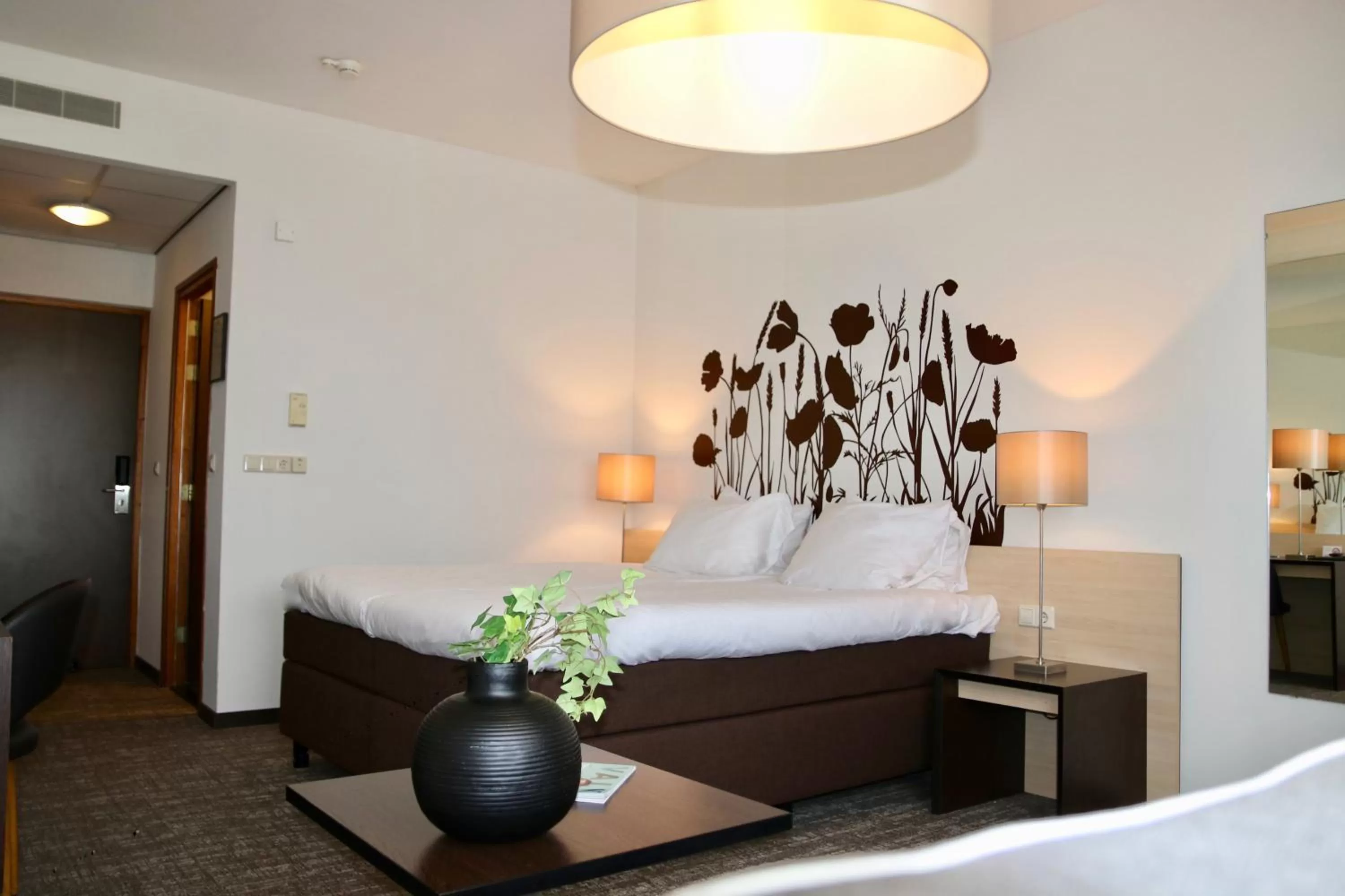 Bed in Van der Valk Hotel Hilversum/ De Witte Bergen