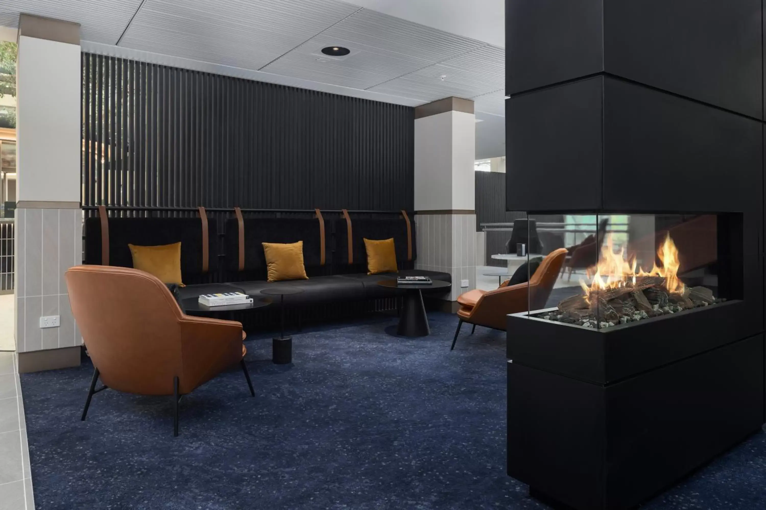Seating area in Rydges Canberra