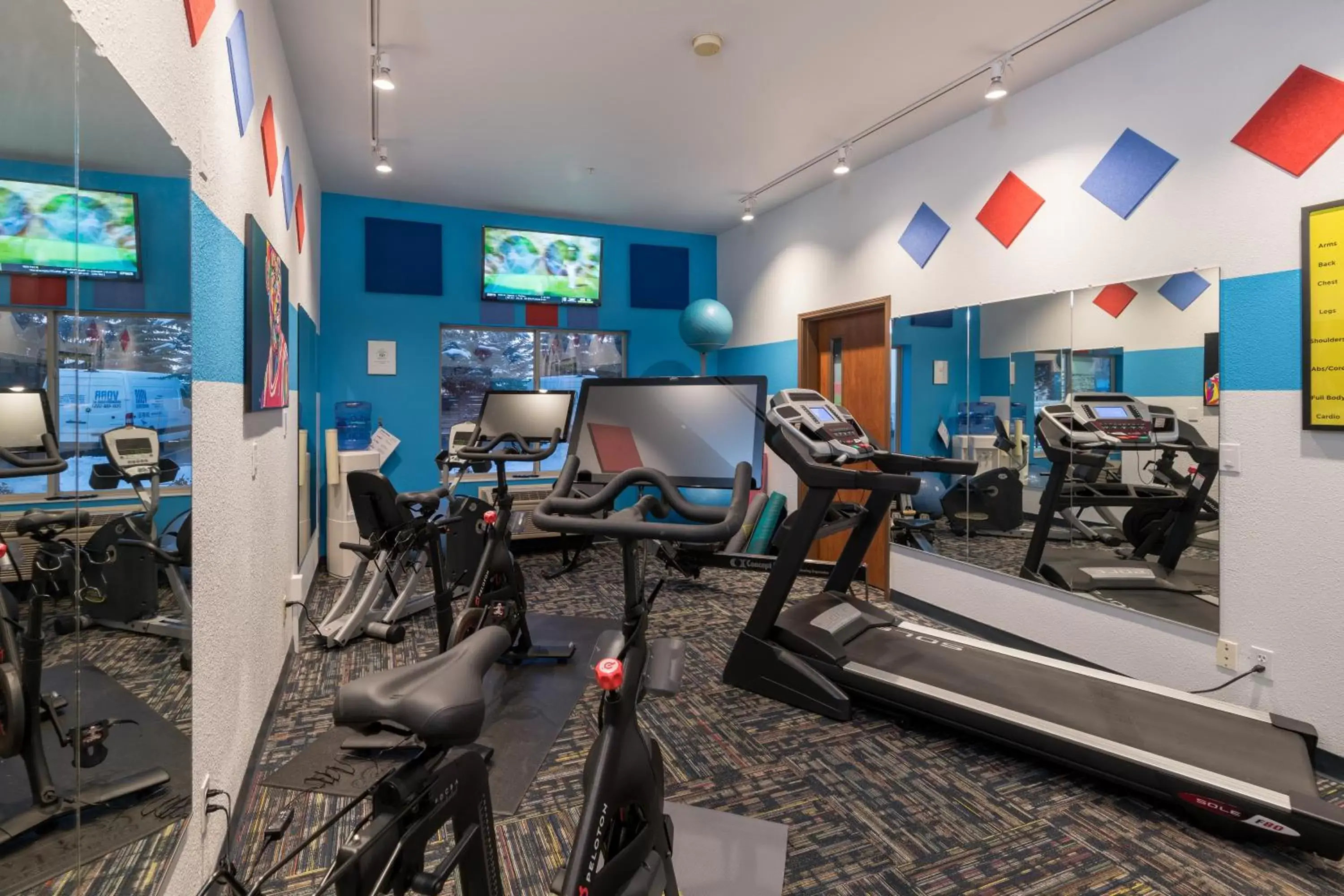 Fitness centre/facilities, Fitness Center/Facilities in Wood River Inn & Suite