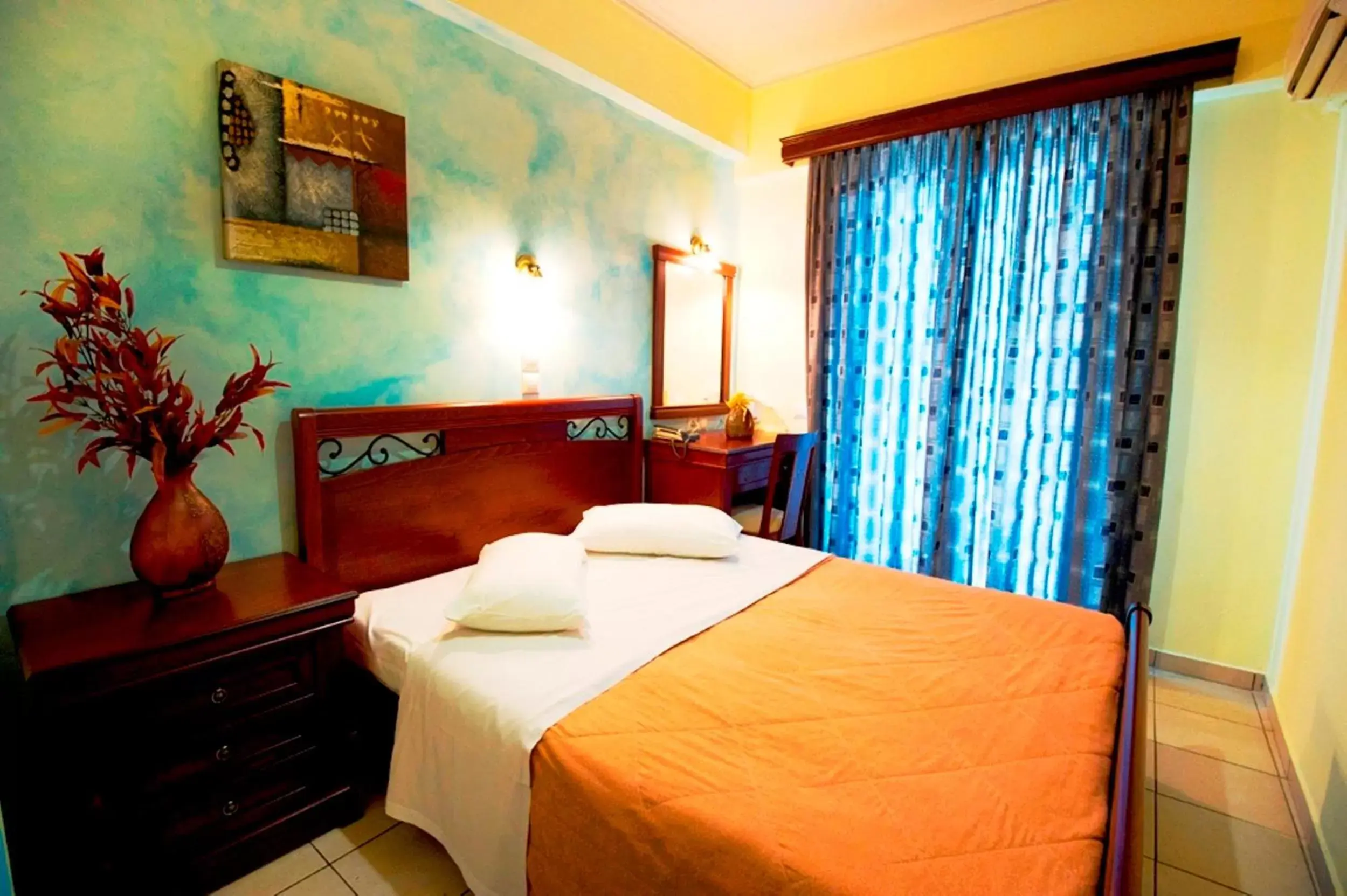 Bed in Pergamos Hotel