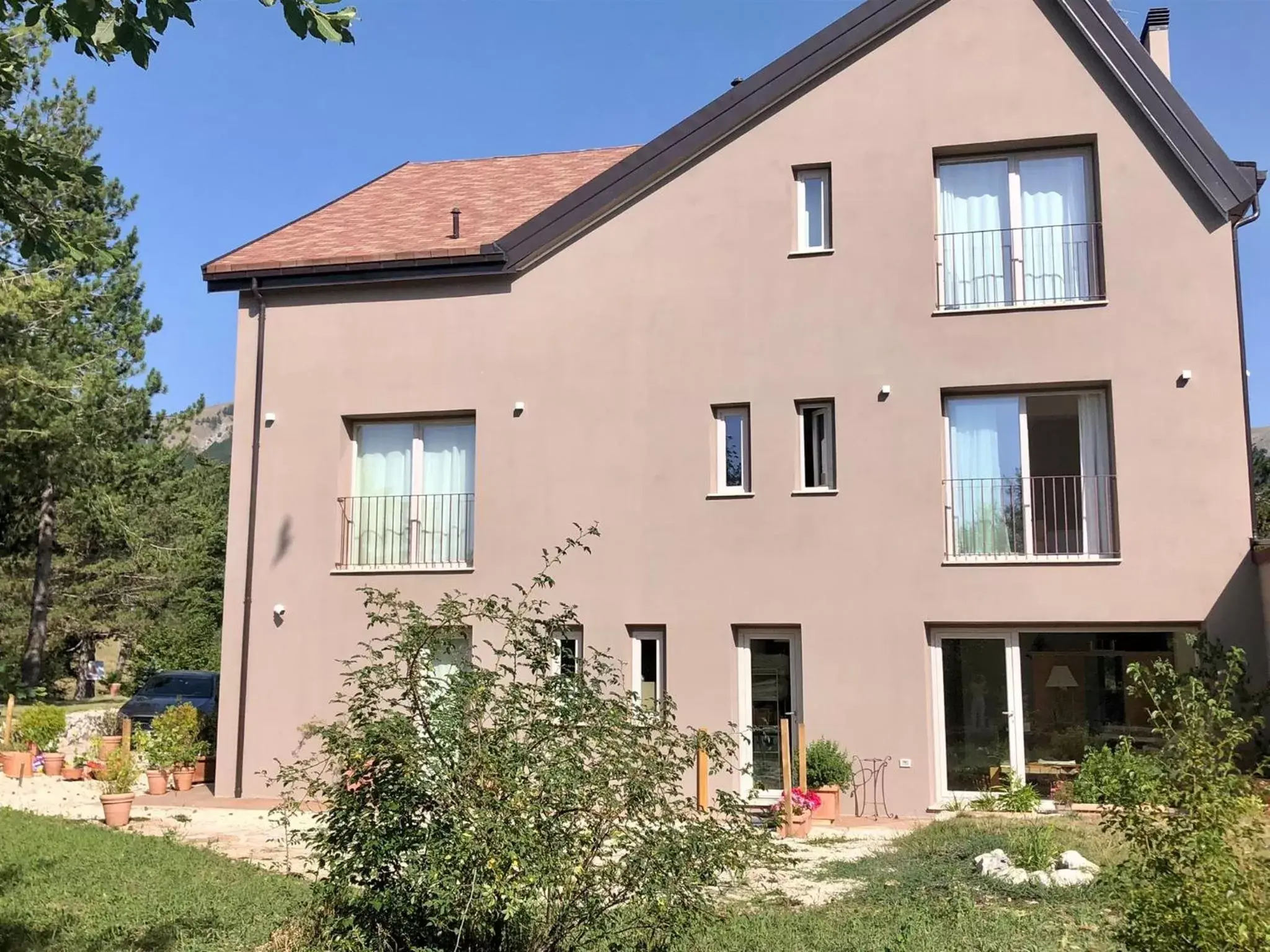 Property Building in Relais Chalons d’Orange