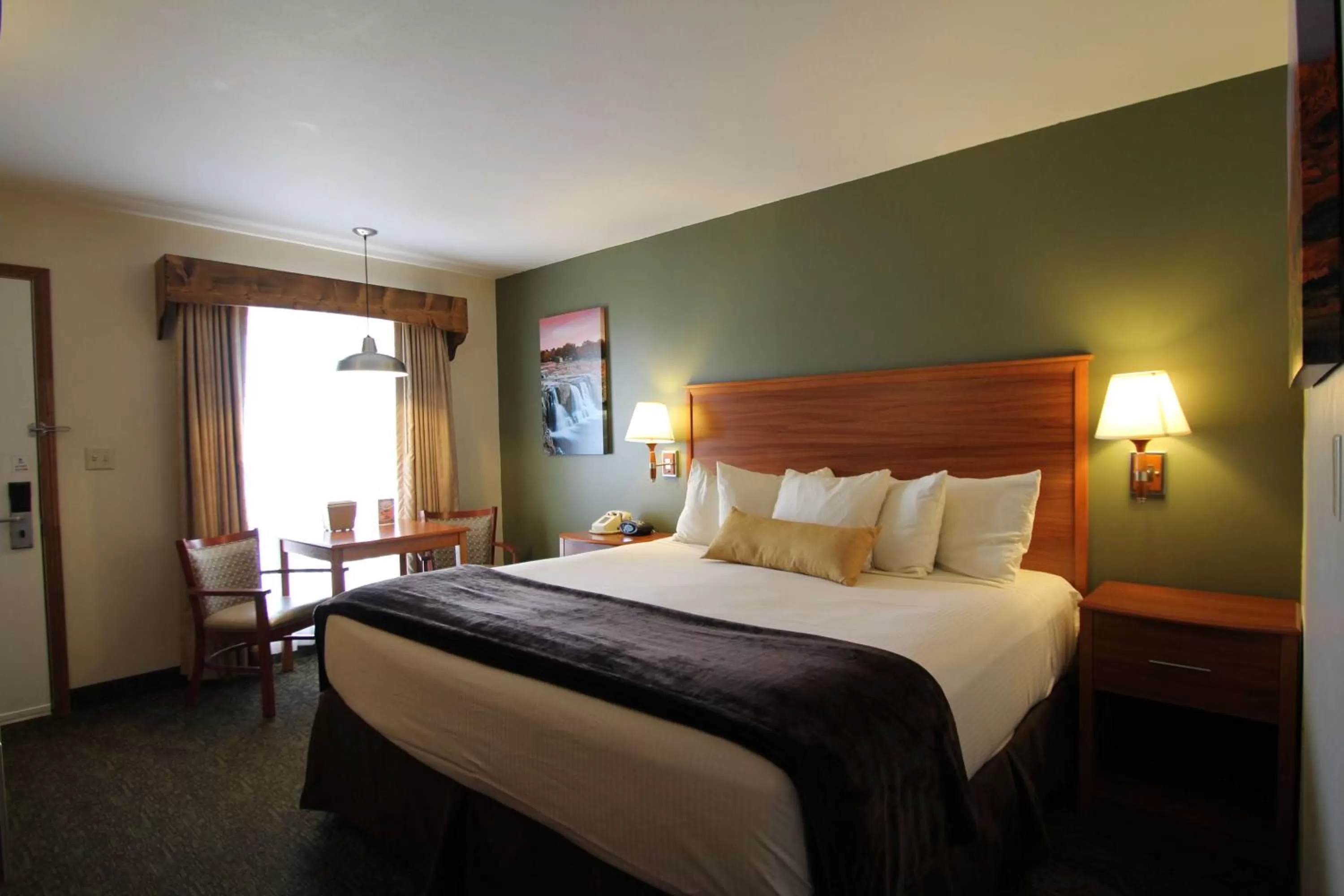 Bed in Best Western Graham's