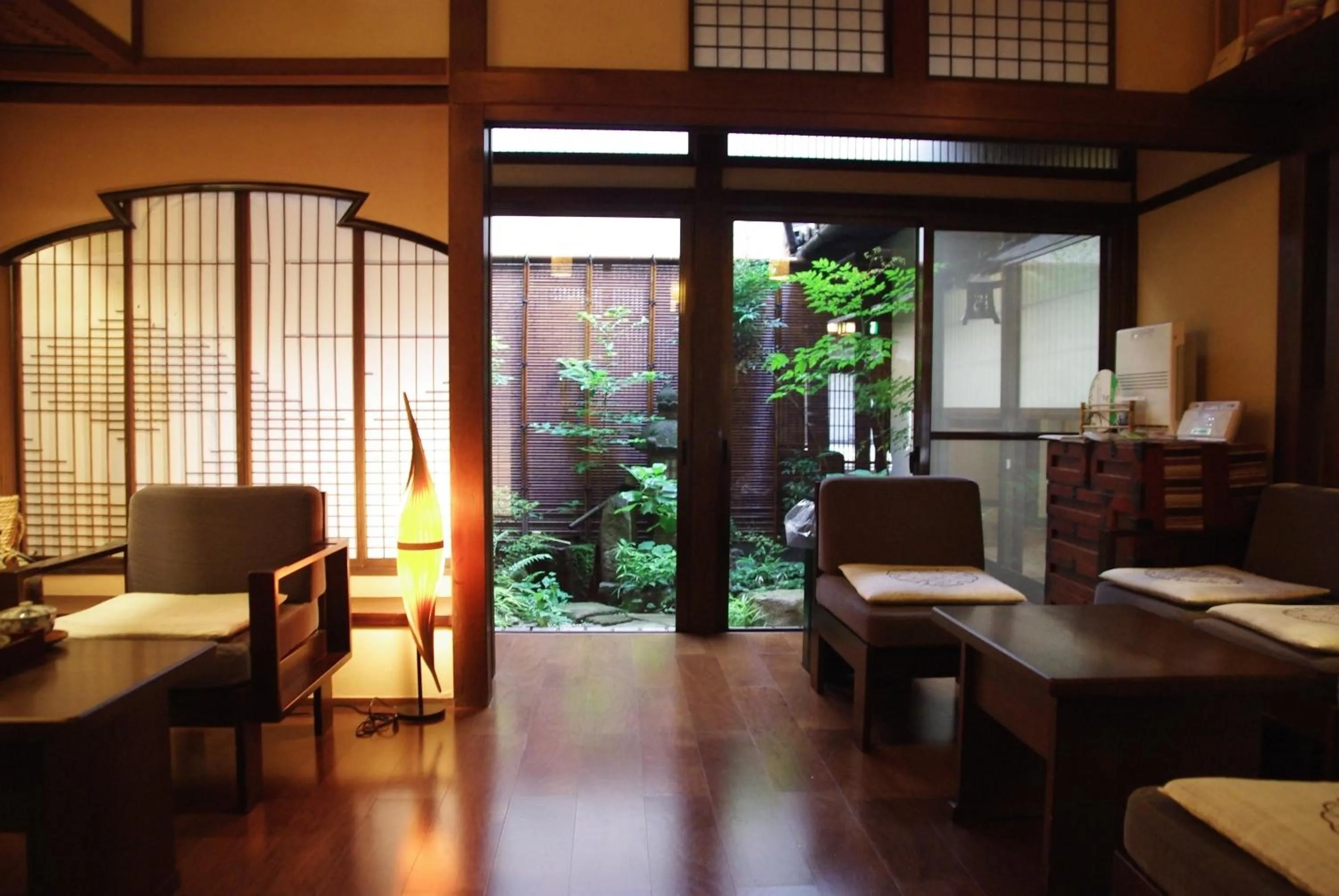 Communal lounge/ TV room in Ryokan Tanabe 旅館田邊