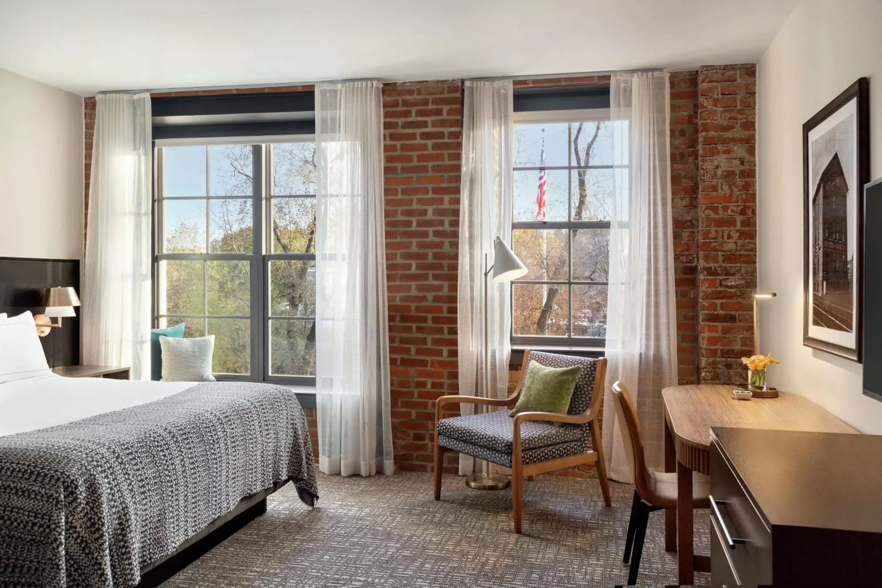 Bedroom in The Wilbur Lititz, Tapestry Collection By Hilton