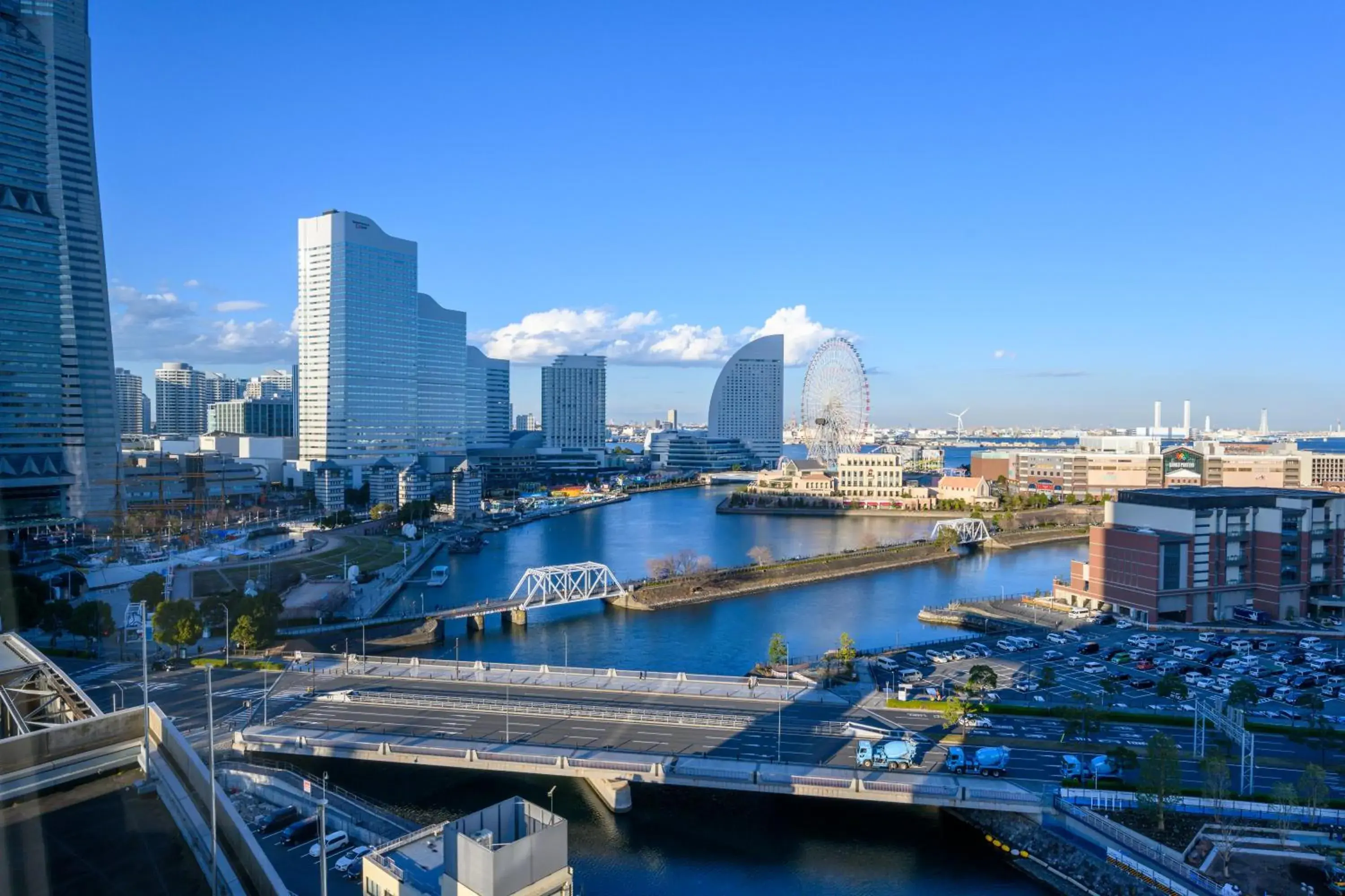 View (from property/room) in Yokohama Sakuragicho Washington Hotel