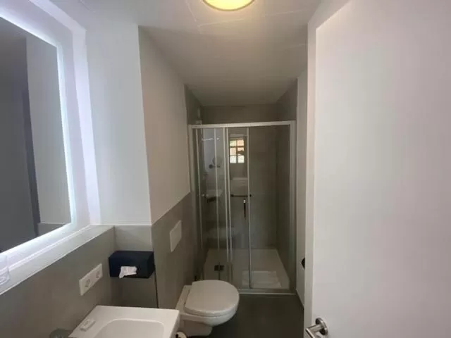 Bathroom in Altstadthotel Alt & Jung