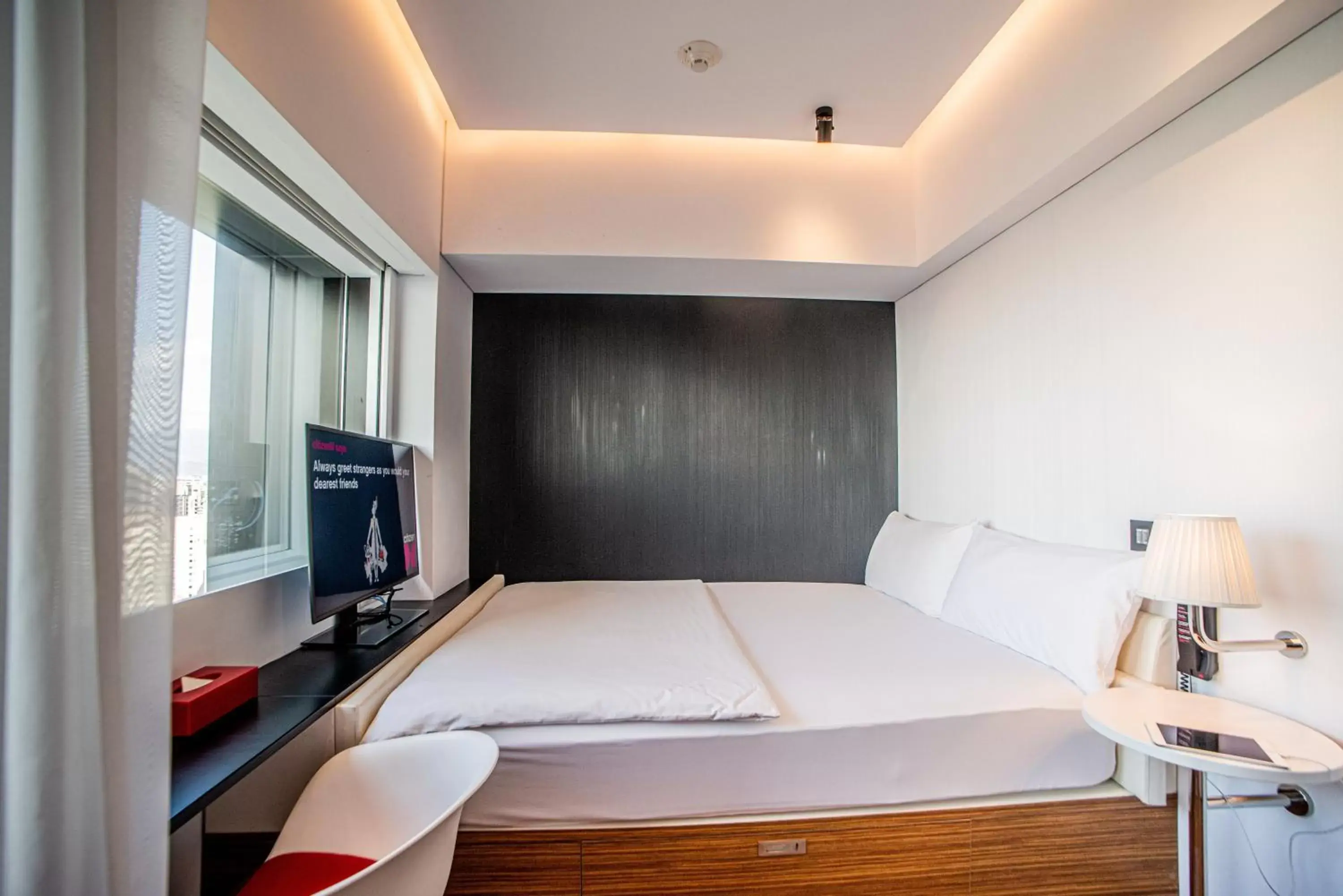 Photo of the whole room, Bed in citizenM Taipei North Gate