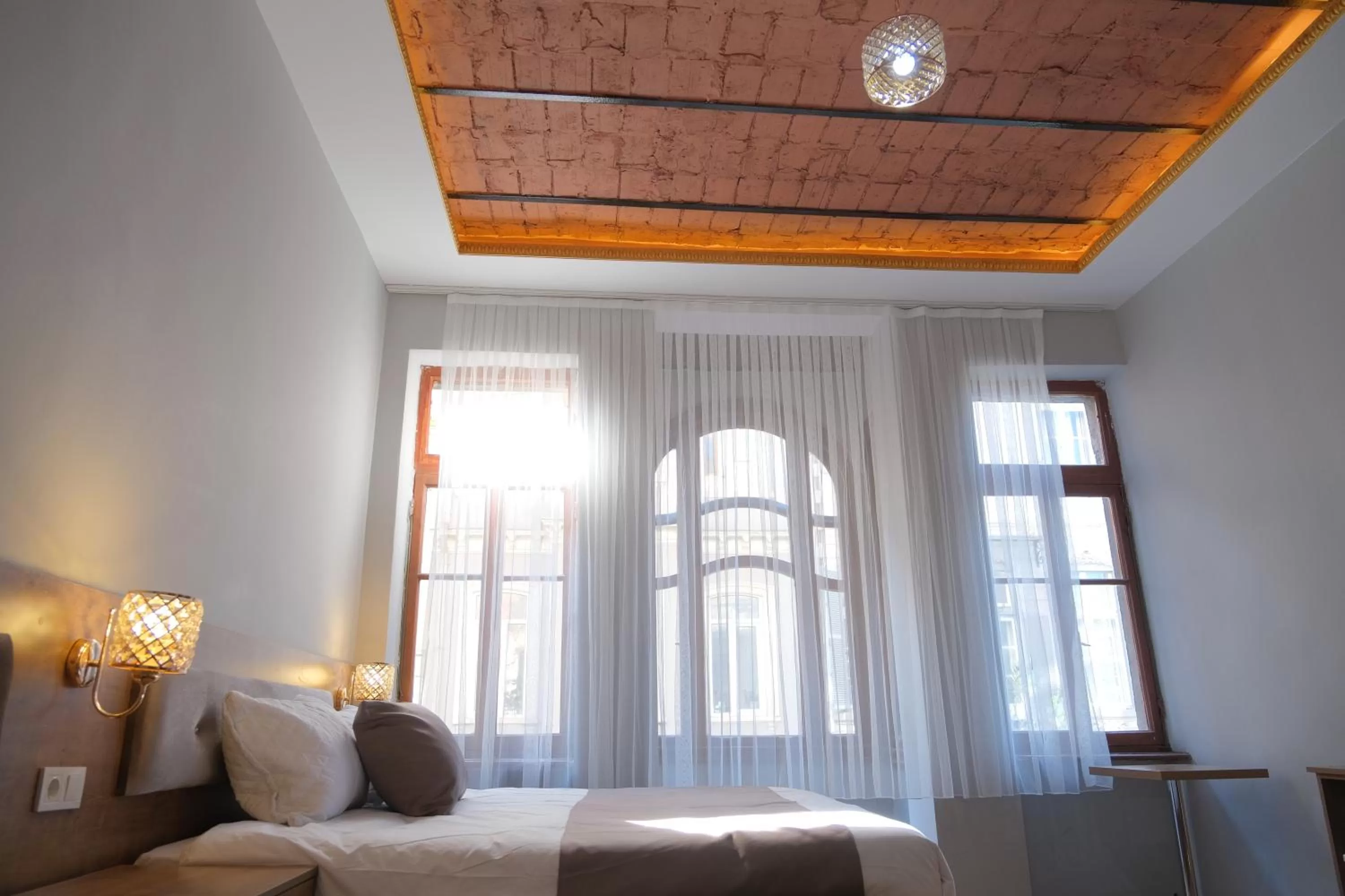 Living room, Bed in Adamantides Hotel