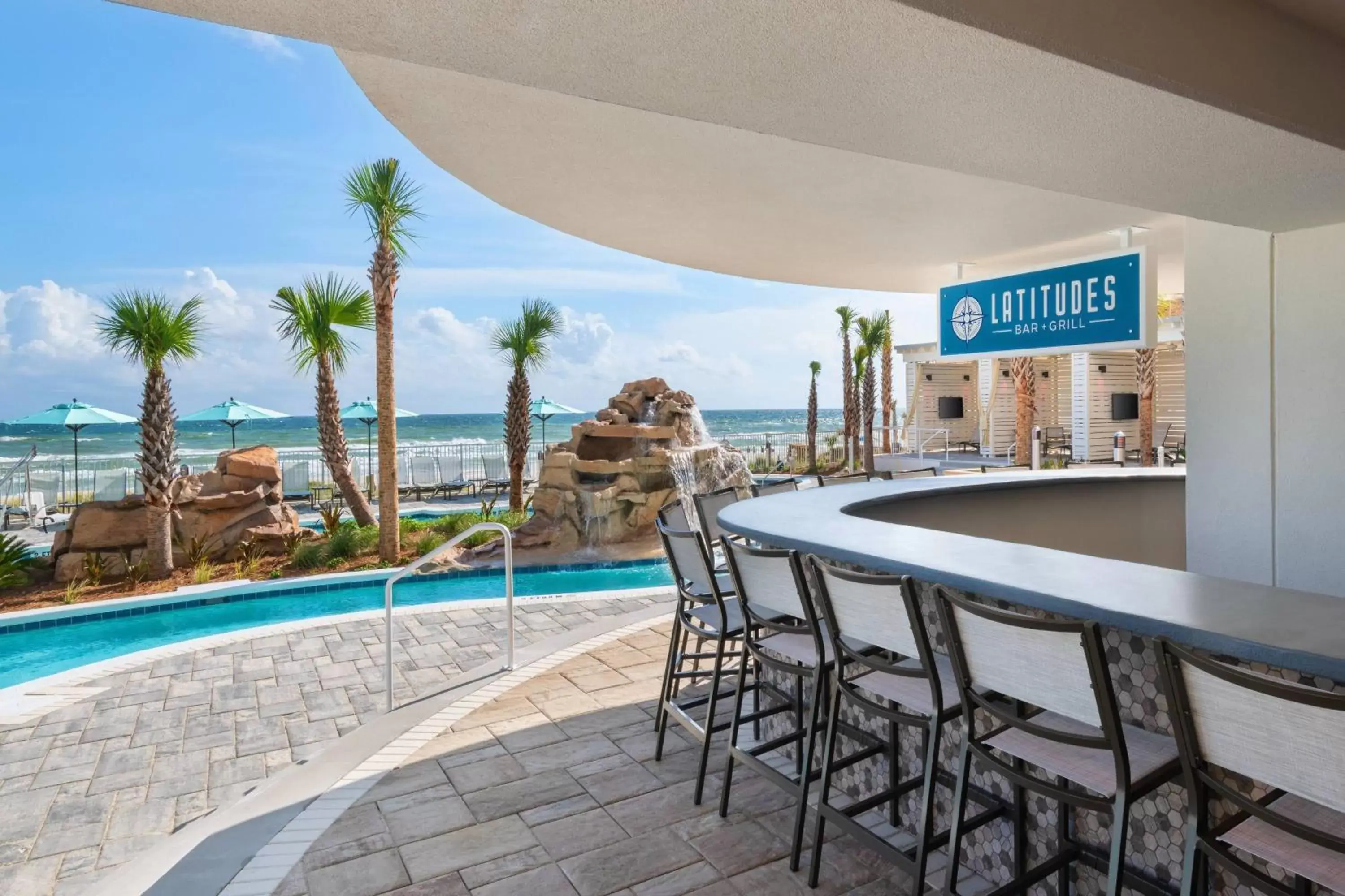 Restaurant/places to eat, Swimming Pool in SpringHill Suites by Marriott Panama City Beach Beachfront