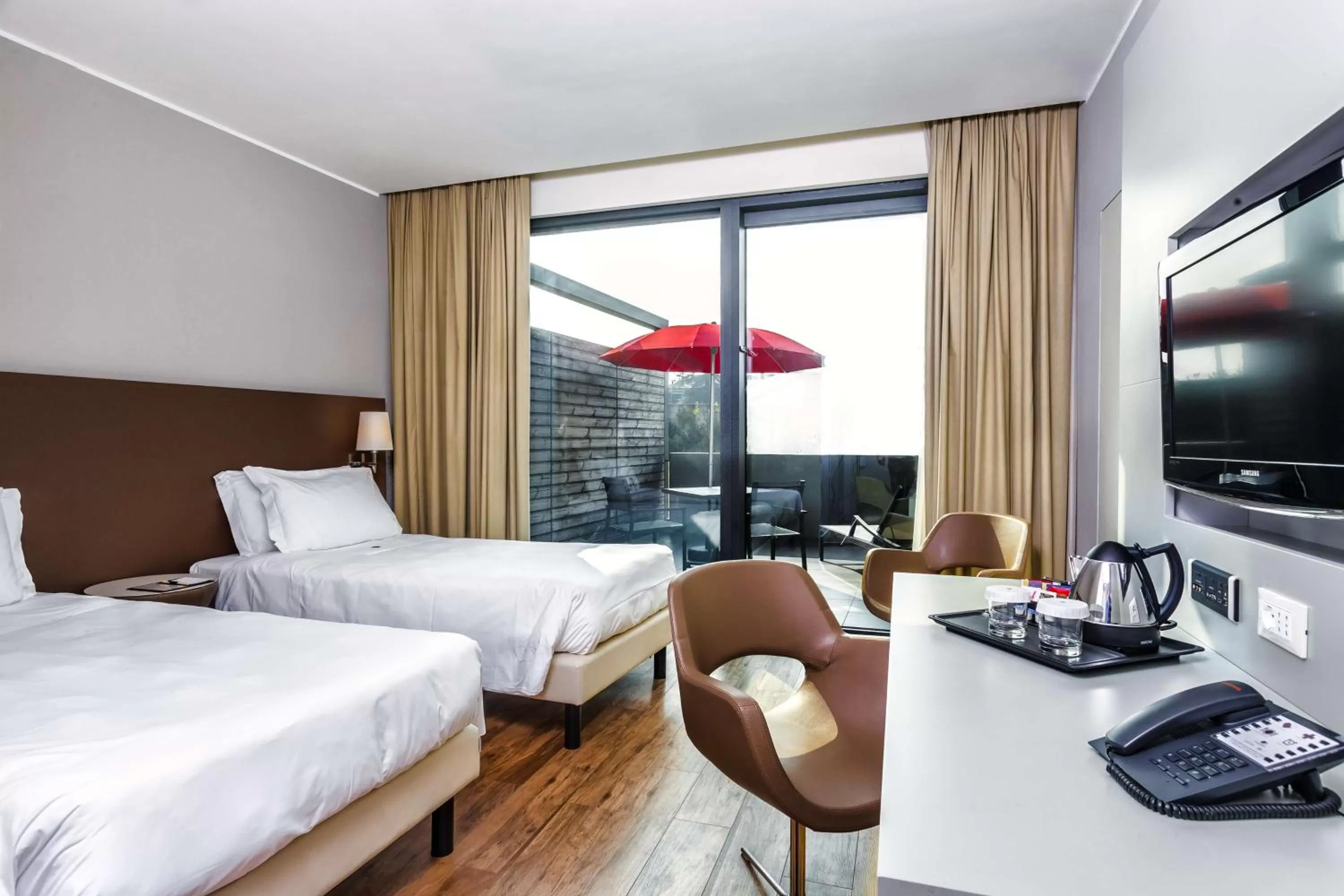 Bed in DoubleTree by Hilton Hotel Venice - North