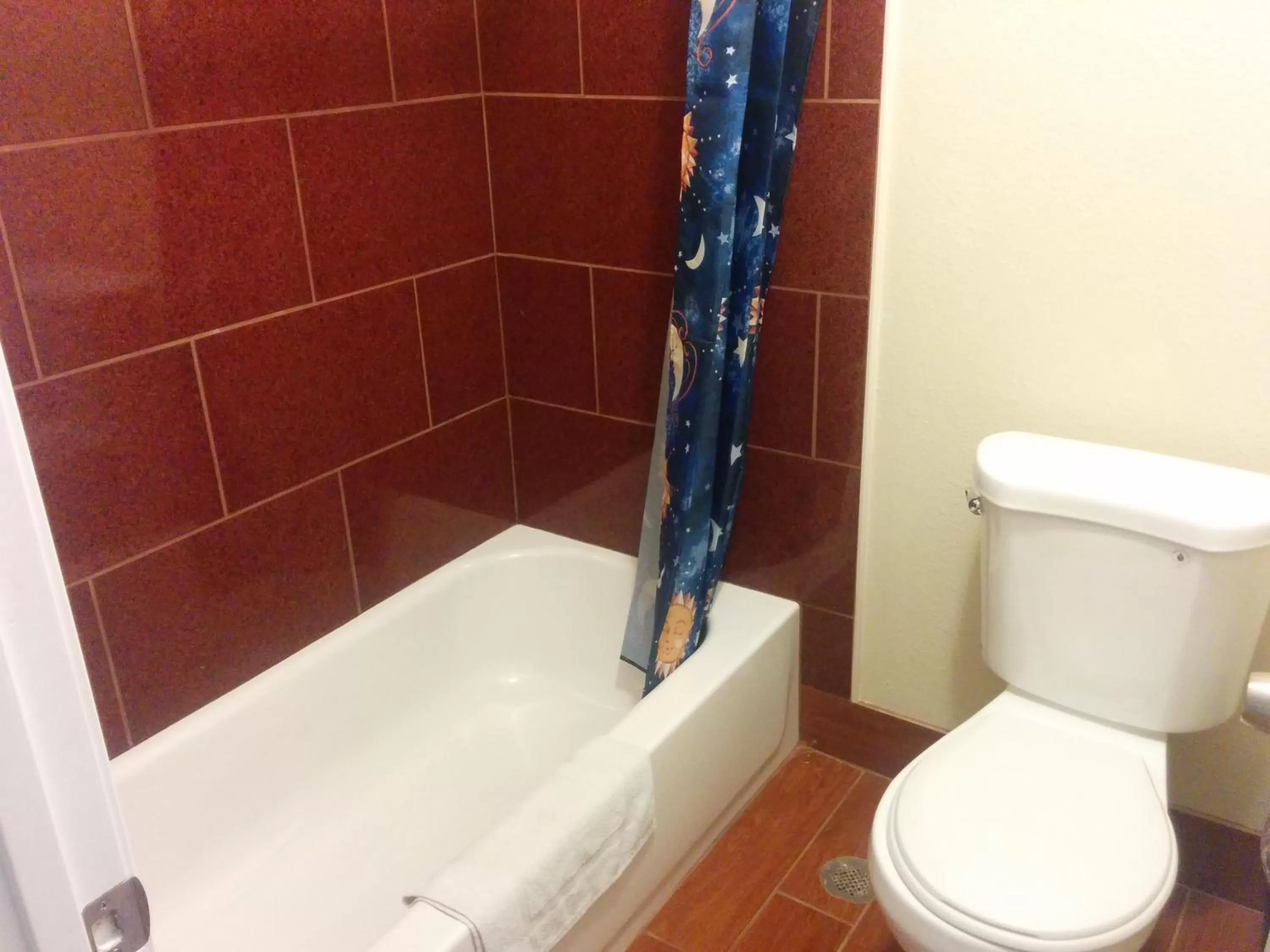 Shower in Sunshine Motel