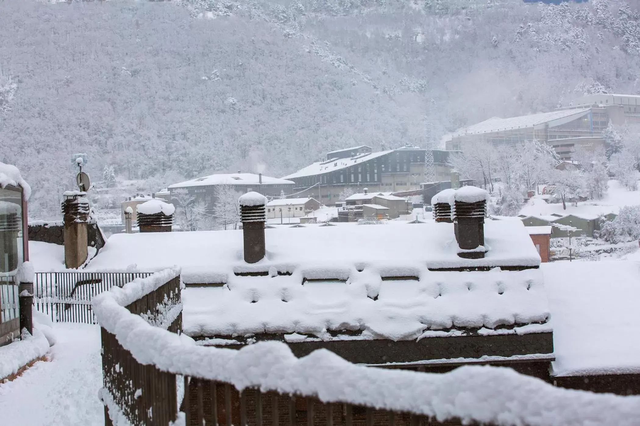 Street view, Winter in Hotel Cervol