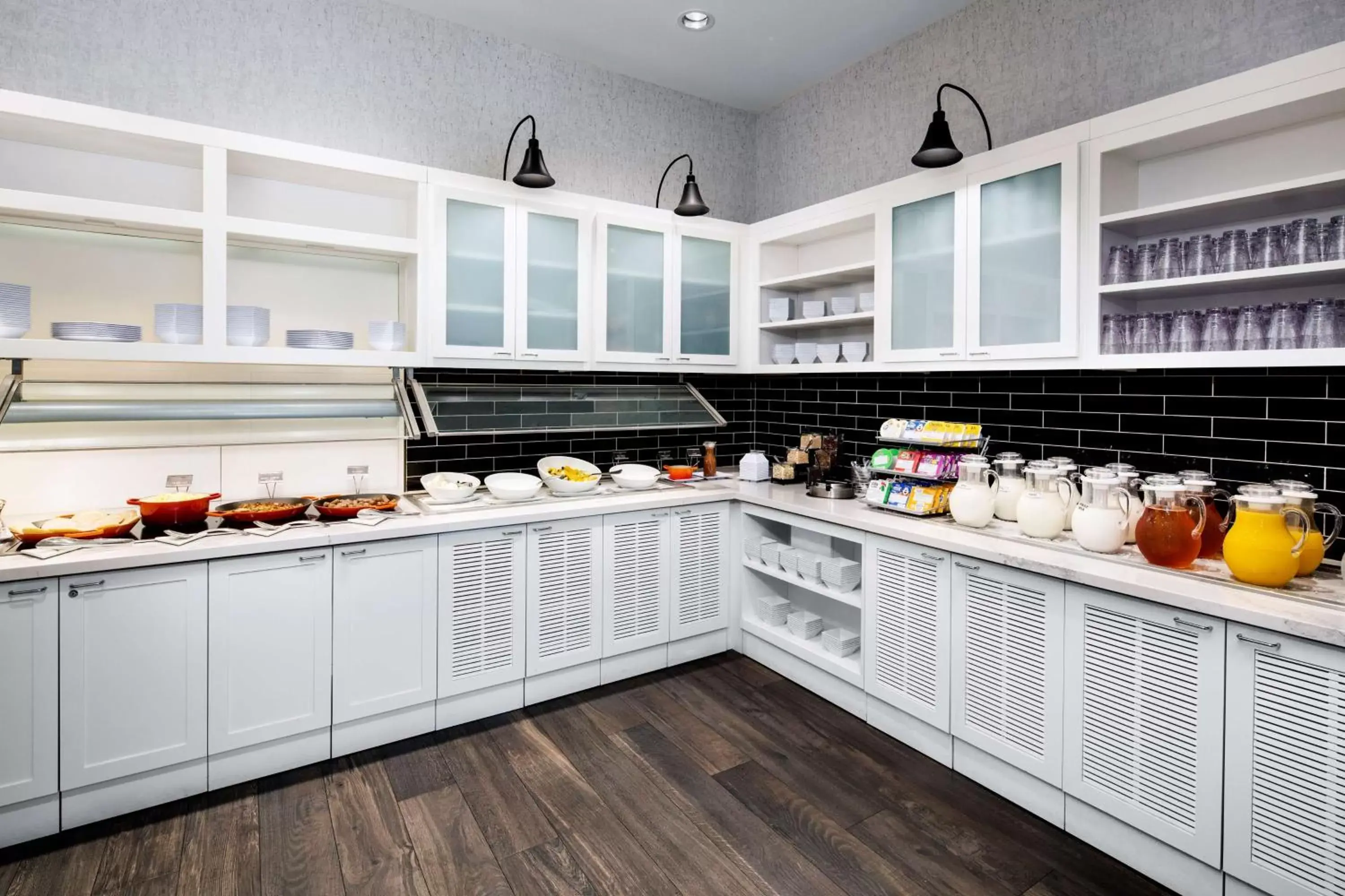 Restaurant/places to eat in Hyatt Place Long Island City Restaurant/places to eat in Hyatt Place Long Island City