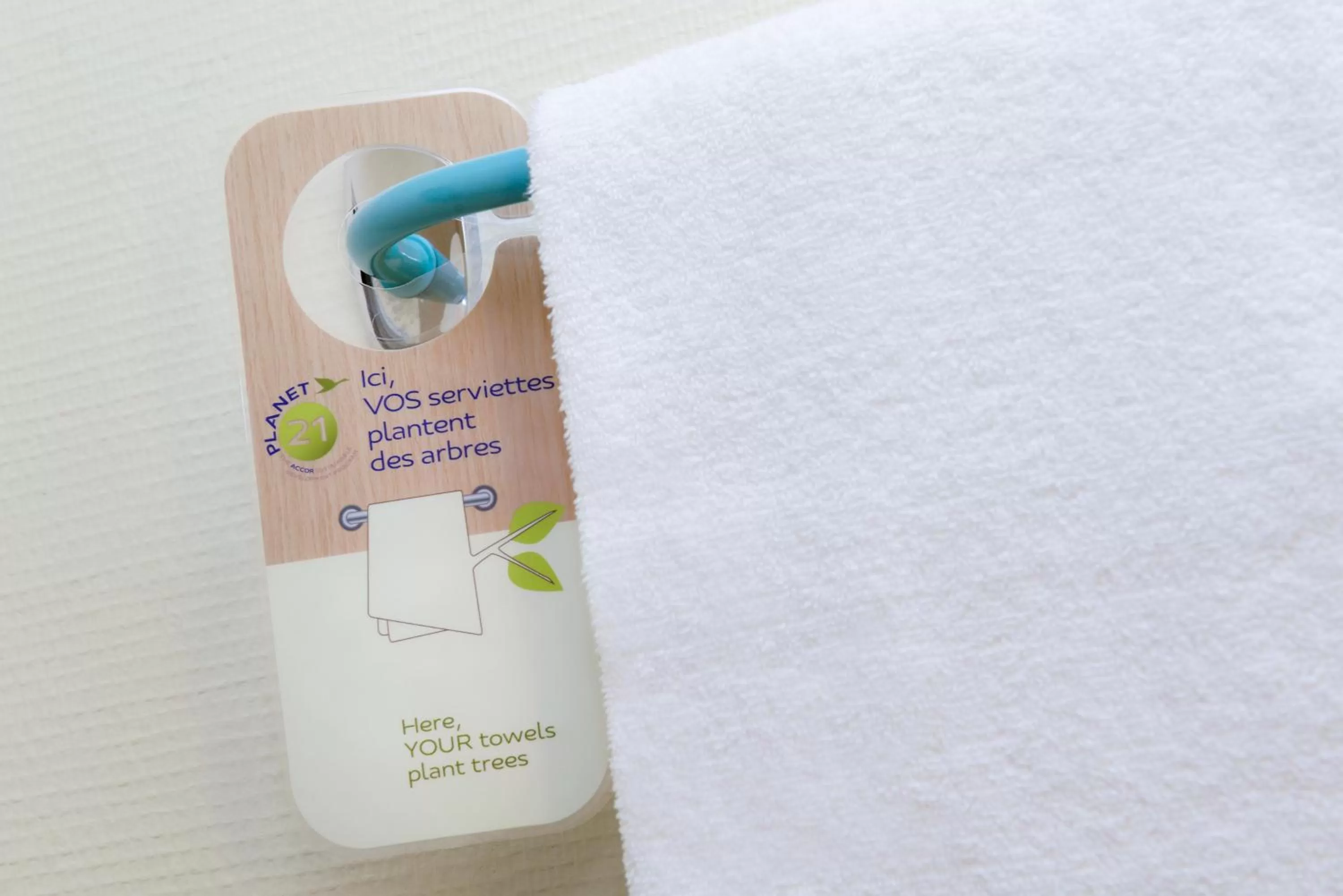 Logo/Certificate/Sign in ibis budget Reims Thillois