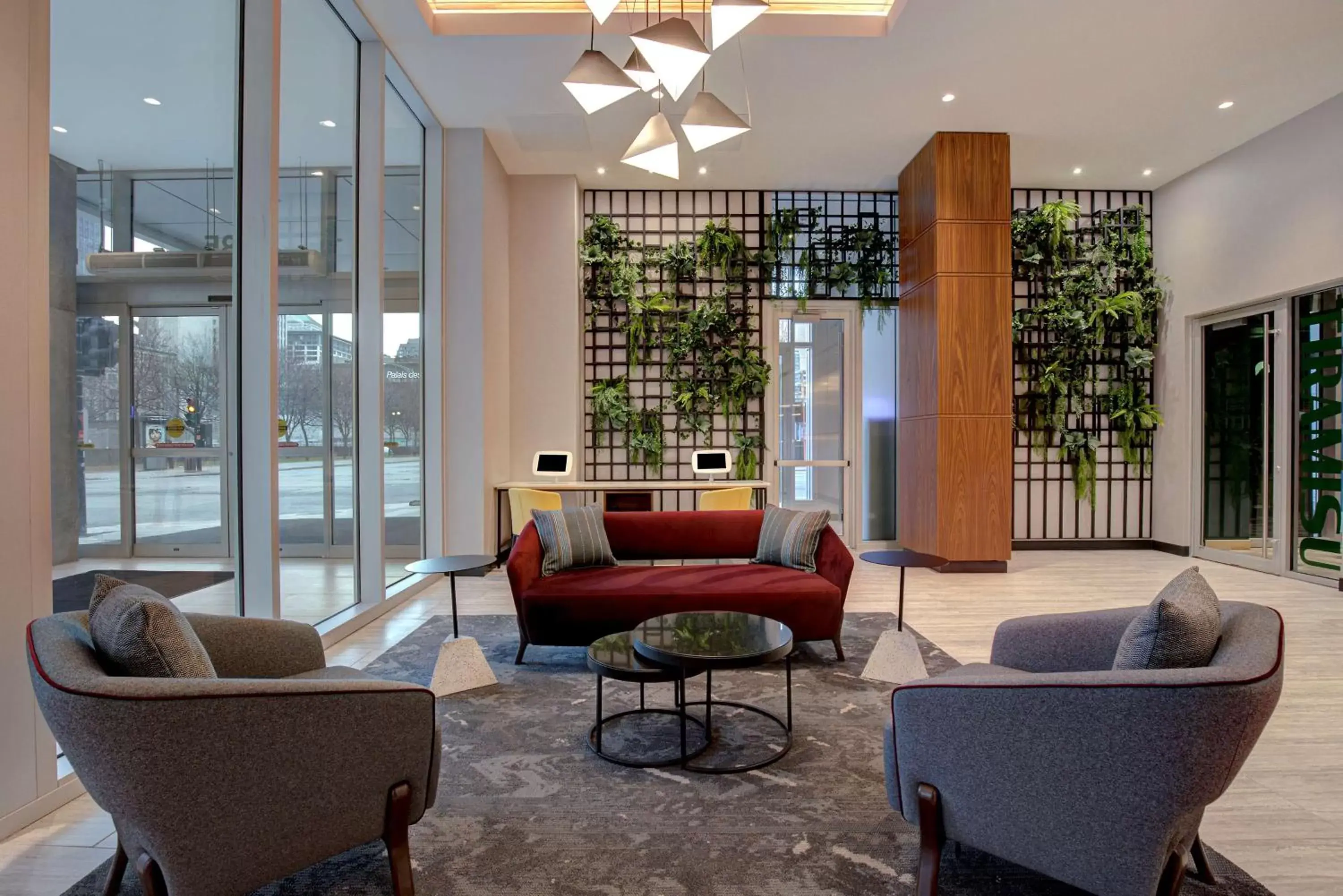 Business facilities, Lobby/Reception in Hampton Inn Montreal Downtown, Qc